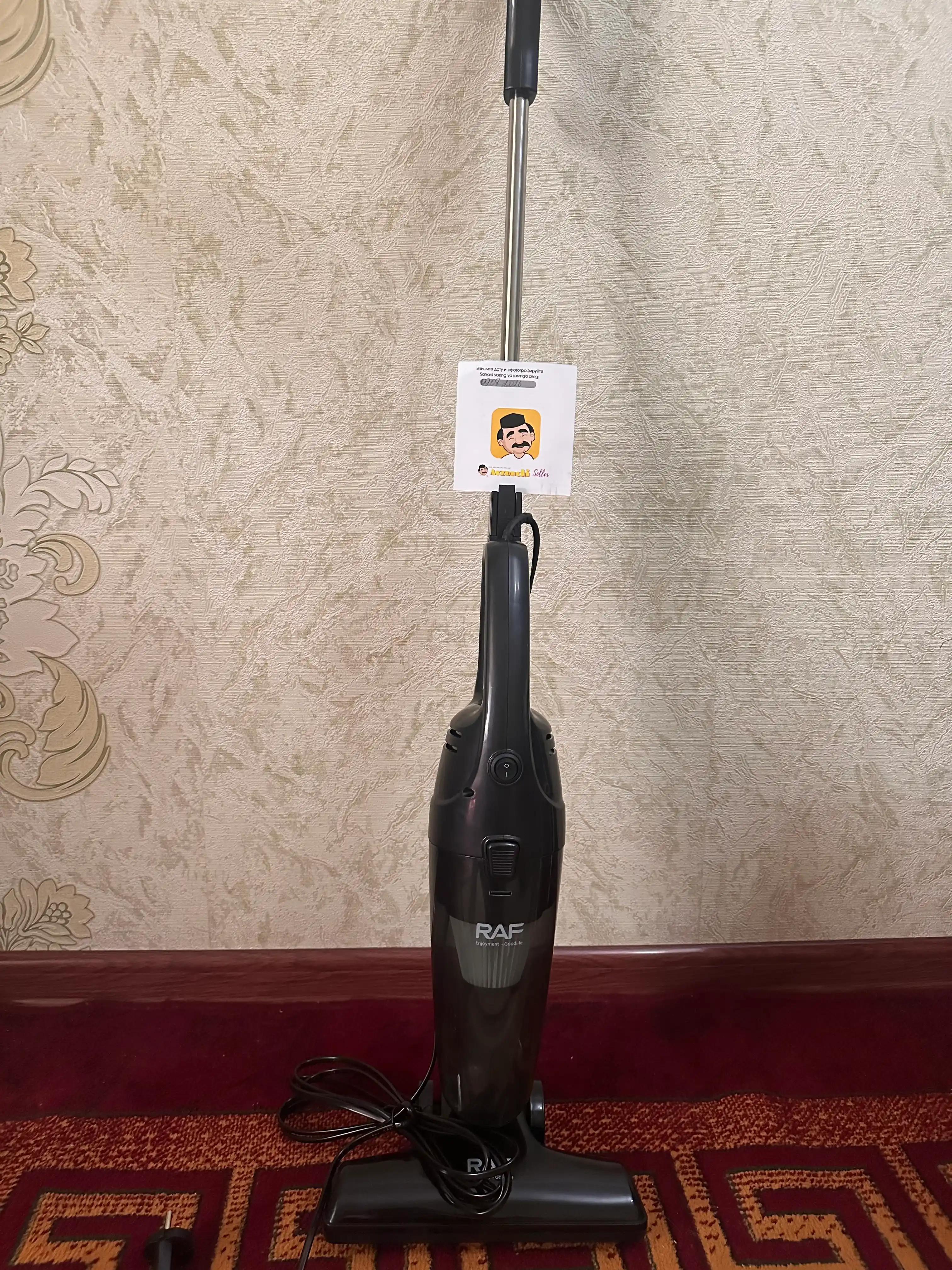 Вертикальный пылесос RAF 600W, сильное всасывание