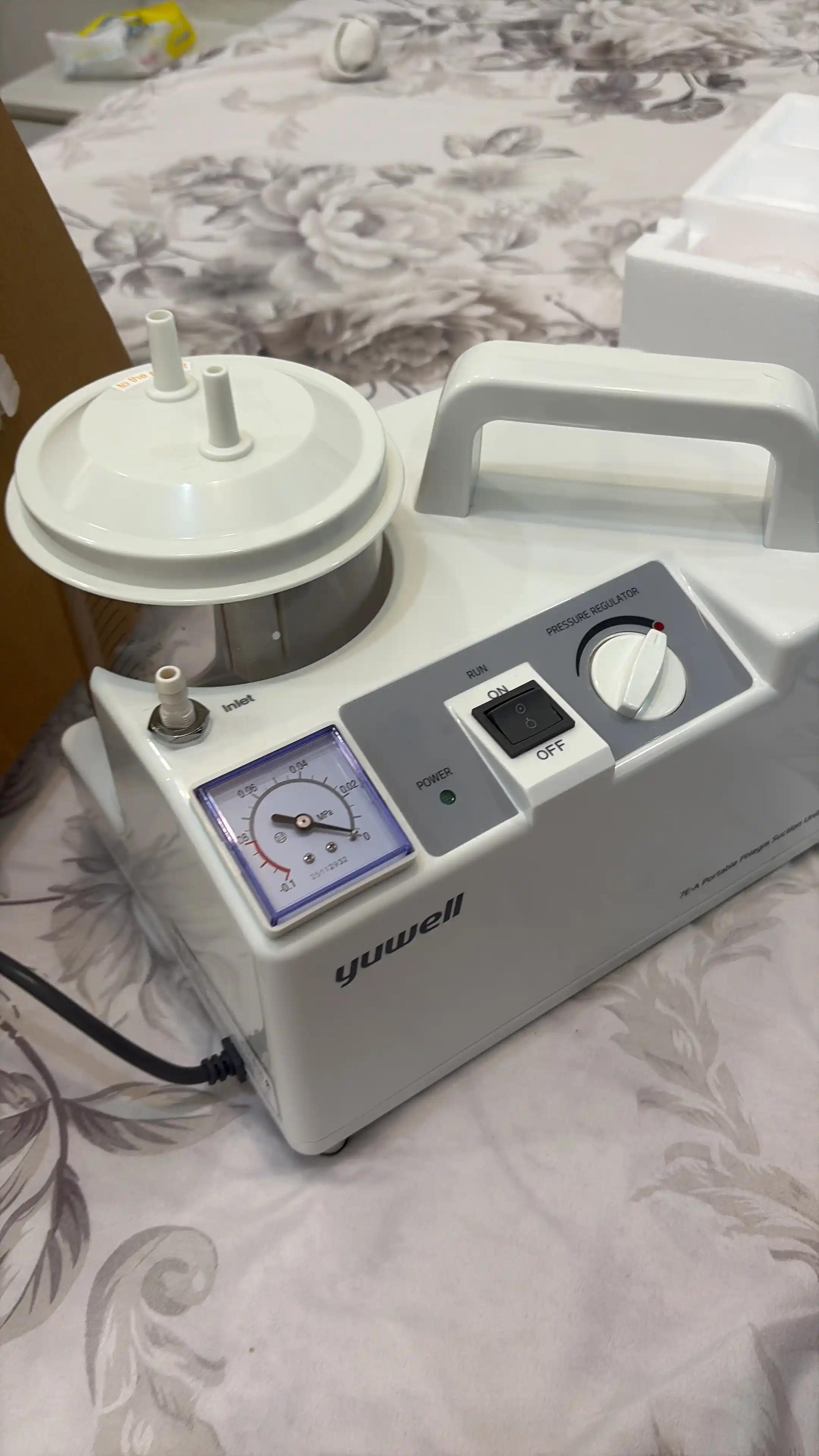 Yuwell 7E-D - balg‘amni chiqarish uchun portativ qurilma "aspirator"