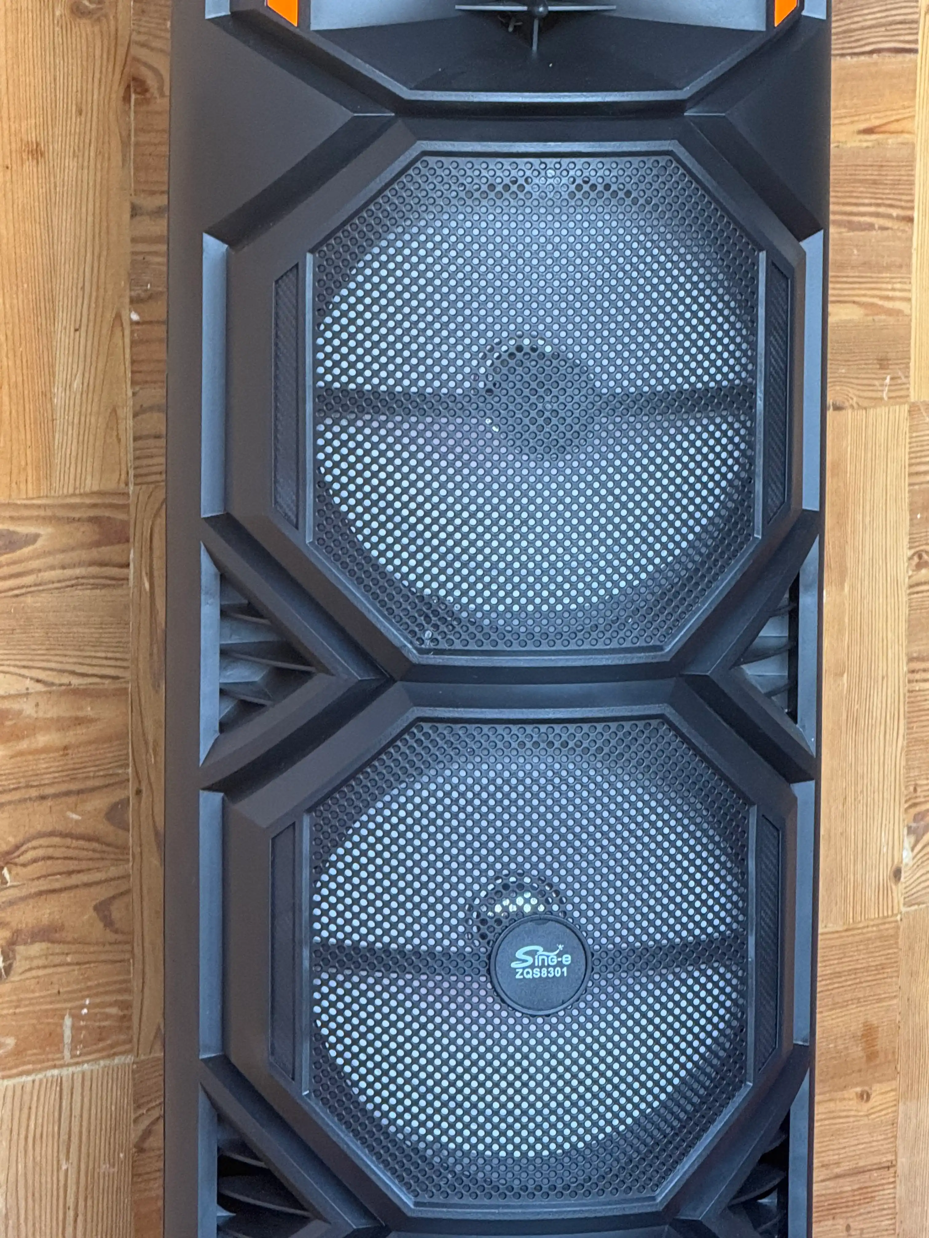 Kolonka, bluetooth simsiz portativ karnay, karaoke, RGB yoritgich va mikrofon, ZQS-8301