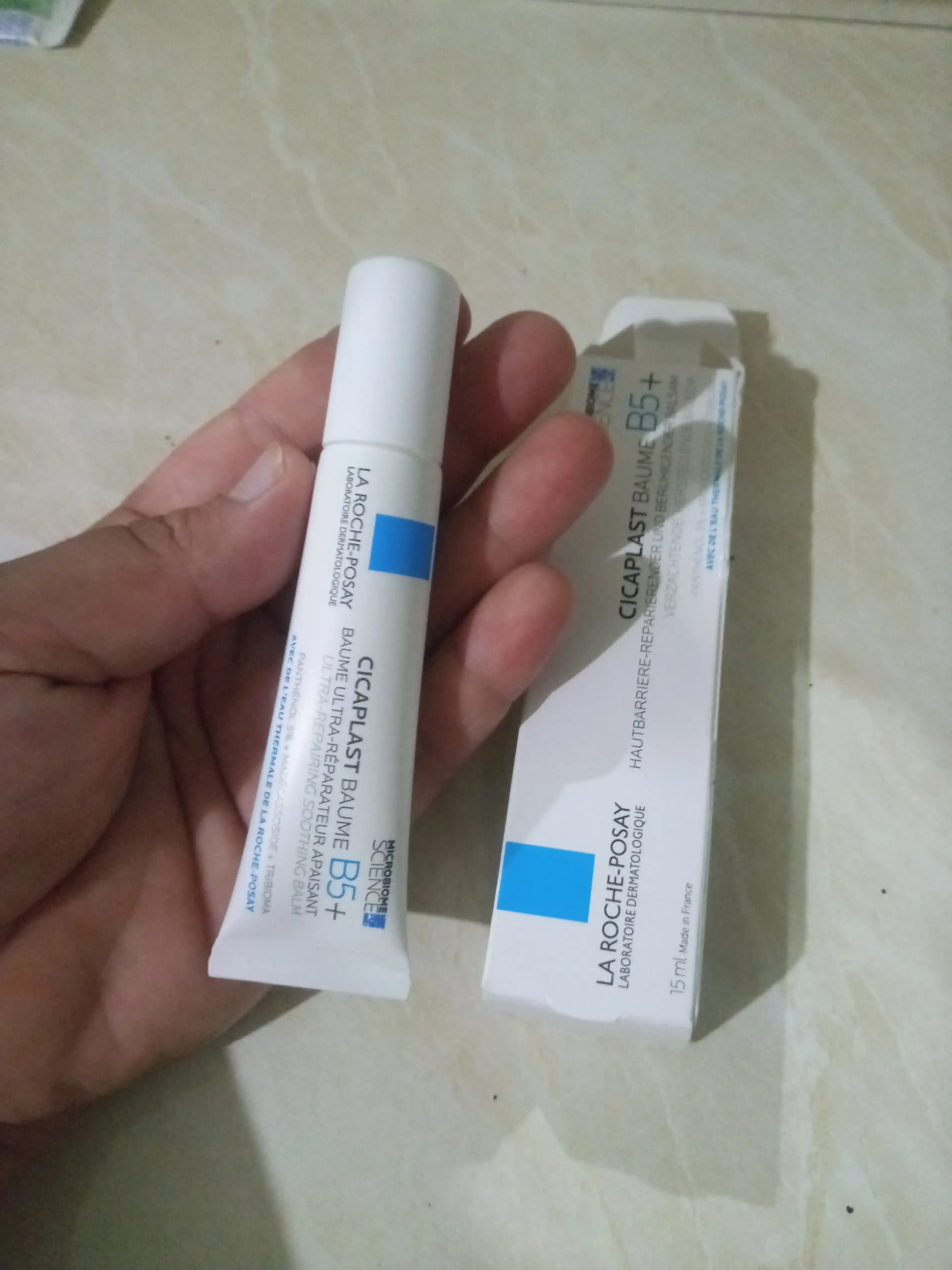 Tinchlantiruvchi ko'p regenerativ balzam LA ROCHE-POSAY CICAPLAST B5+, 15 ml