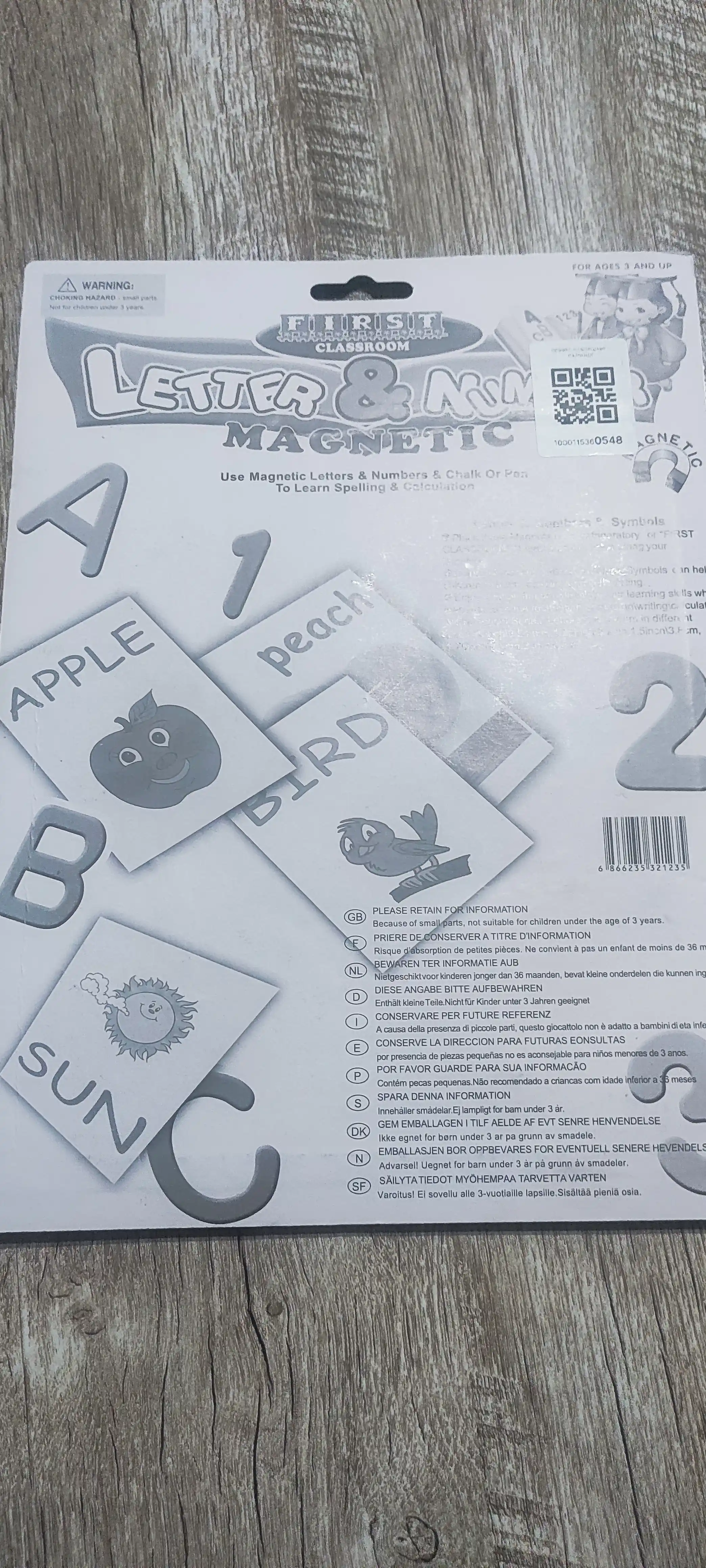 Magnit raqamlar va matematik belgilar, 28 ta element, 3 yoshdan katta bolalar uchun