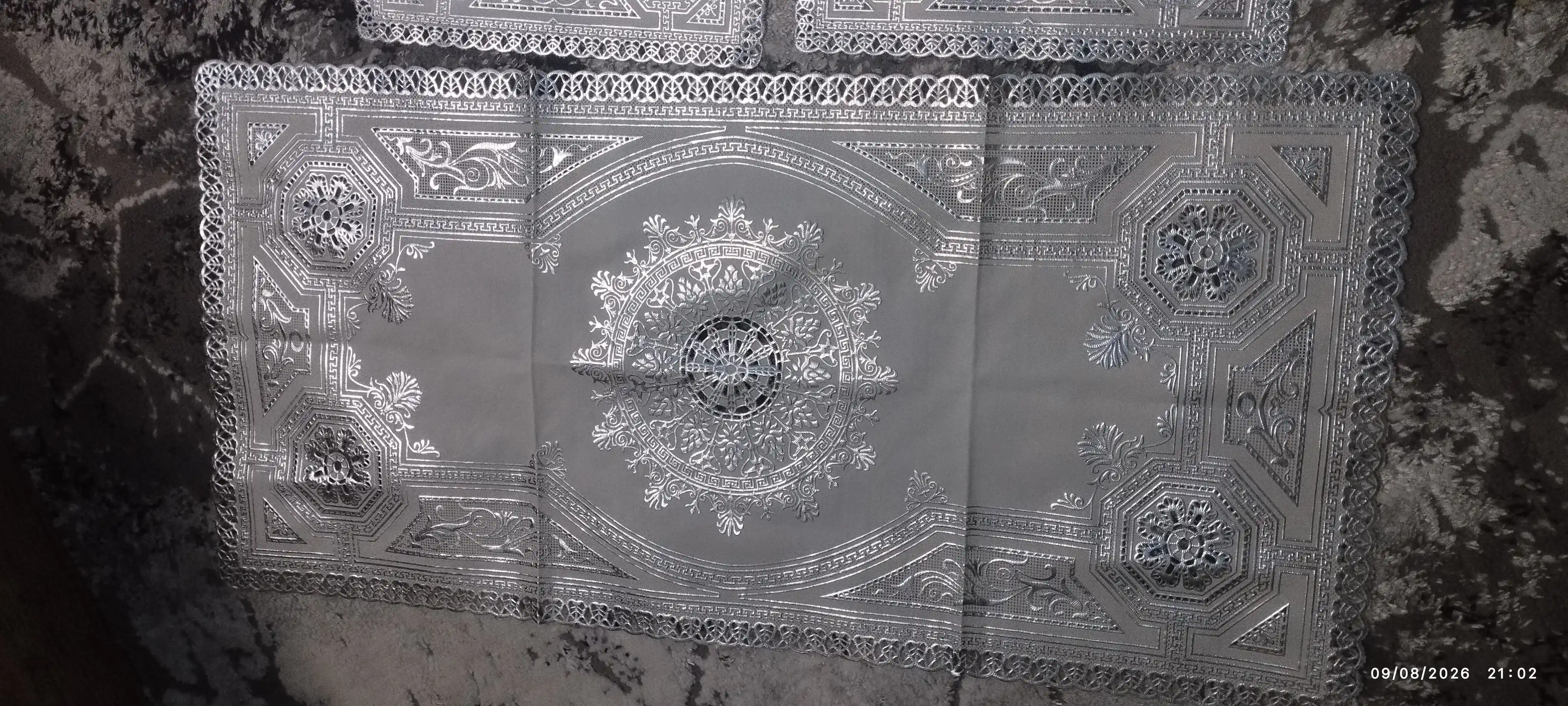 Клеенка на трюмо, на комод Silver Edition
