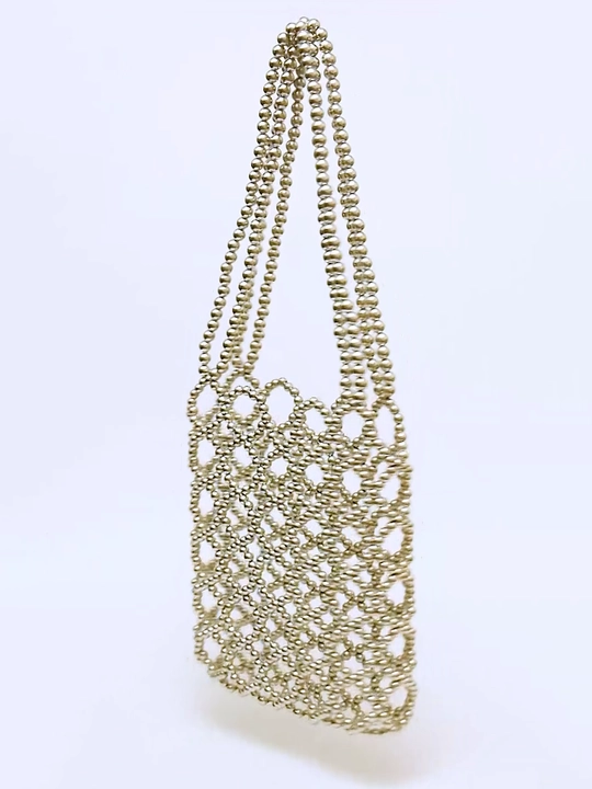 Ayollar uchun ajurli akril munchoqli to‘r sumka, qo‘lda ishlangan
