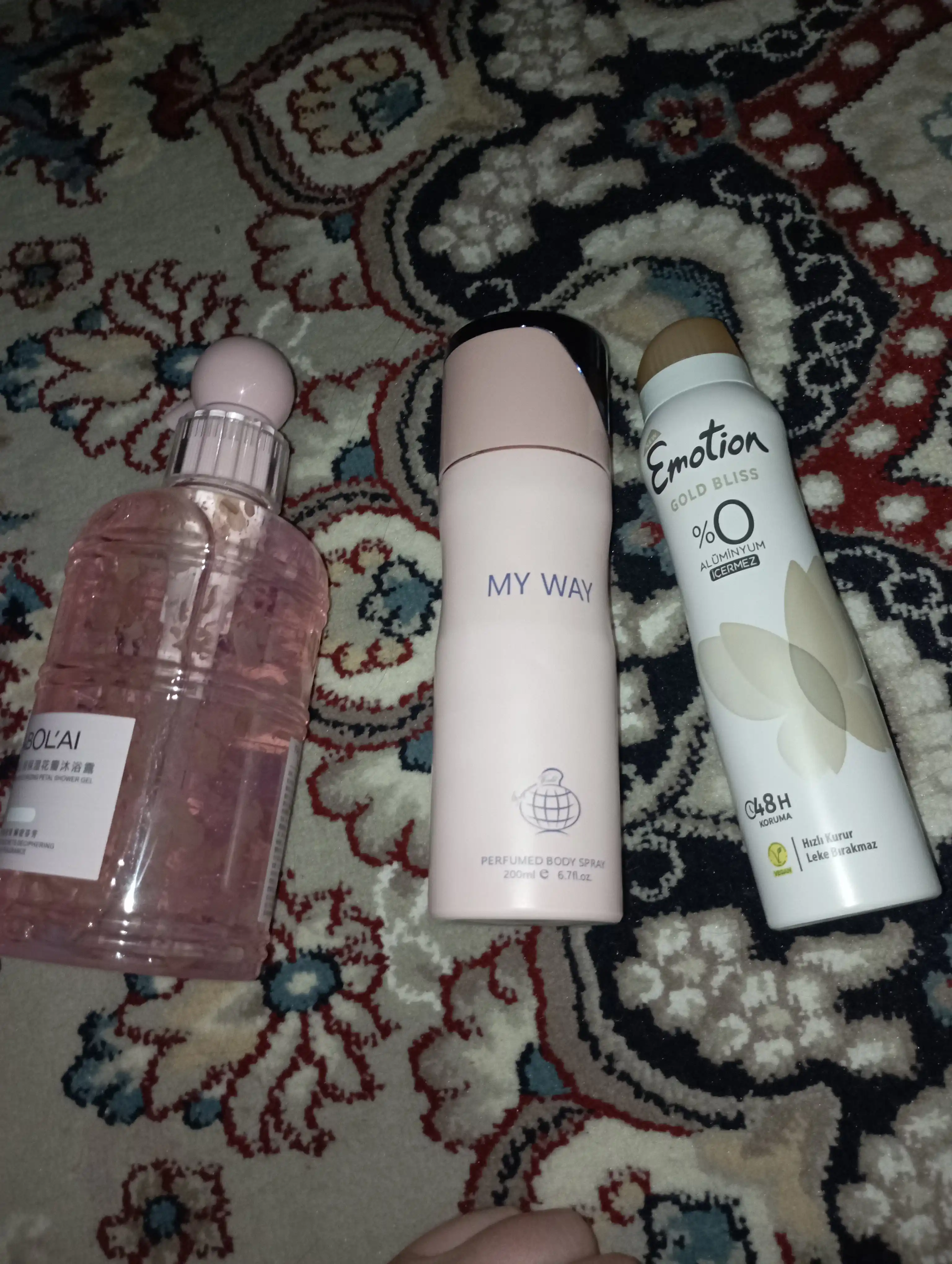Ayollar dezodoranti, ayollar uchun parfyumli dezodorant. 200 ML