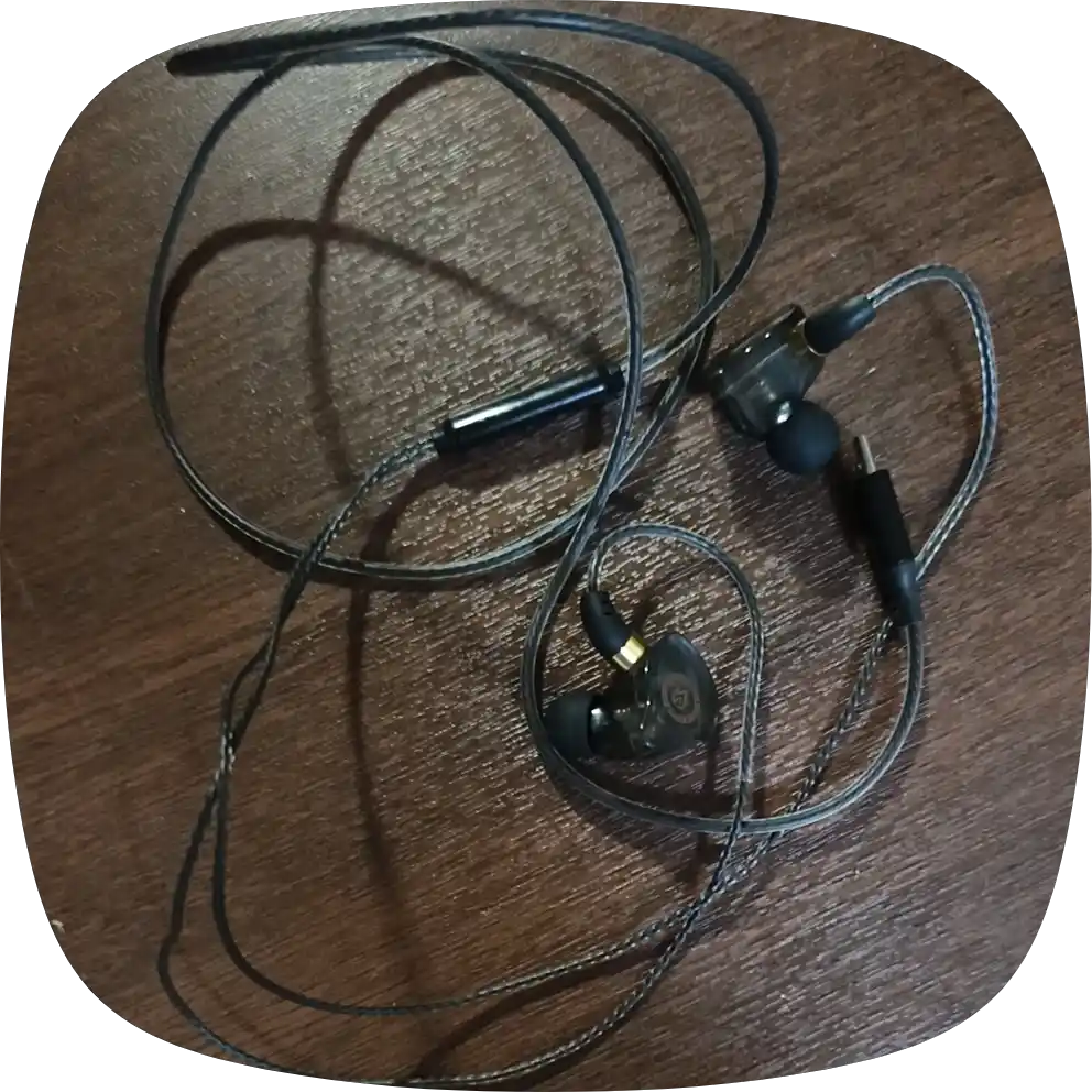 Simli vakuumli quloqchinlar, 3,5 mm, Type-C, mikrofonli, bas, o'yin va sport uchun