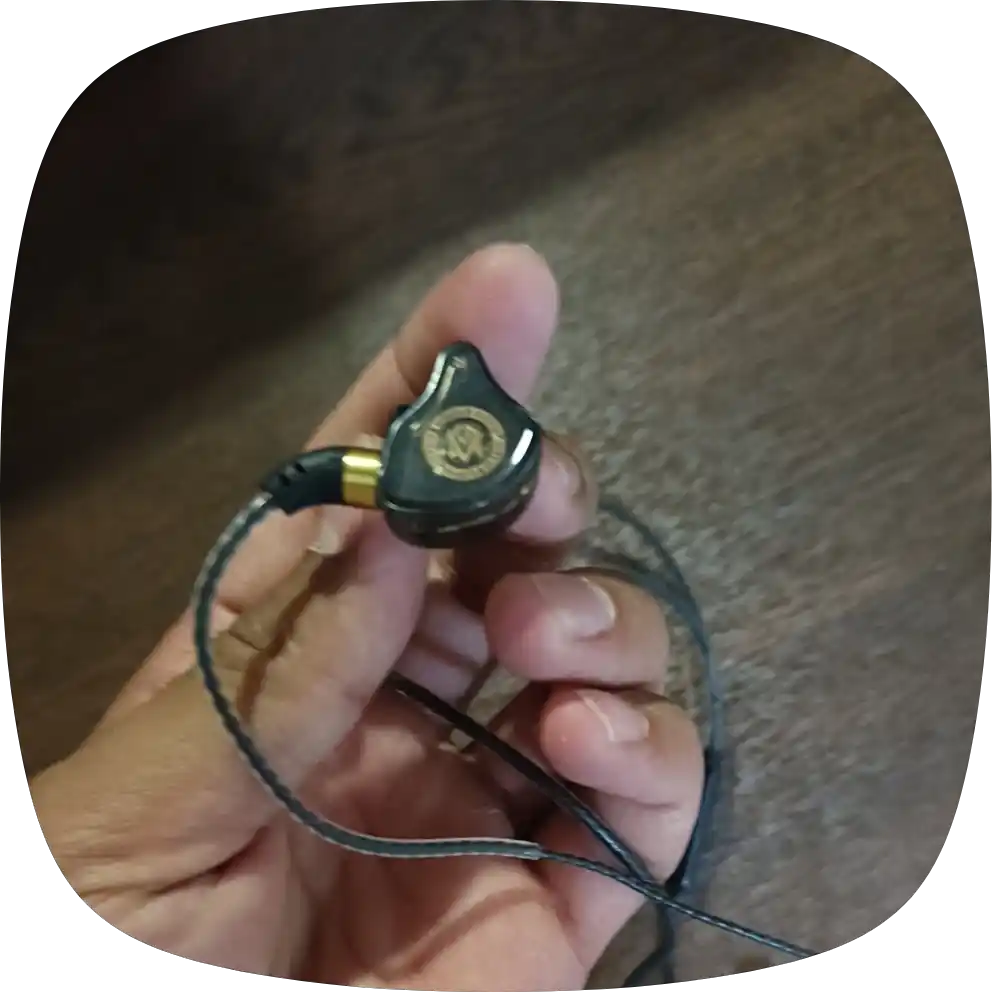 Simli vakuumli quloqchinlar, 3,5 mm, Type-C, mikrofonli, bas, o'yin va sport uchun
