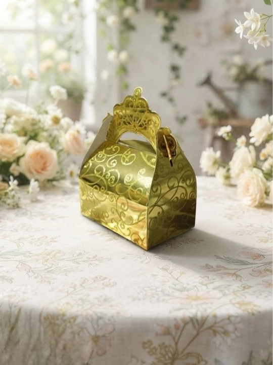 Подарочная коробка - 