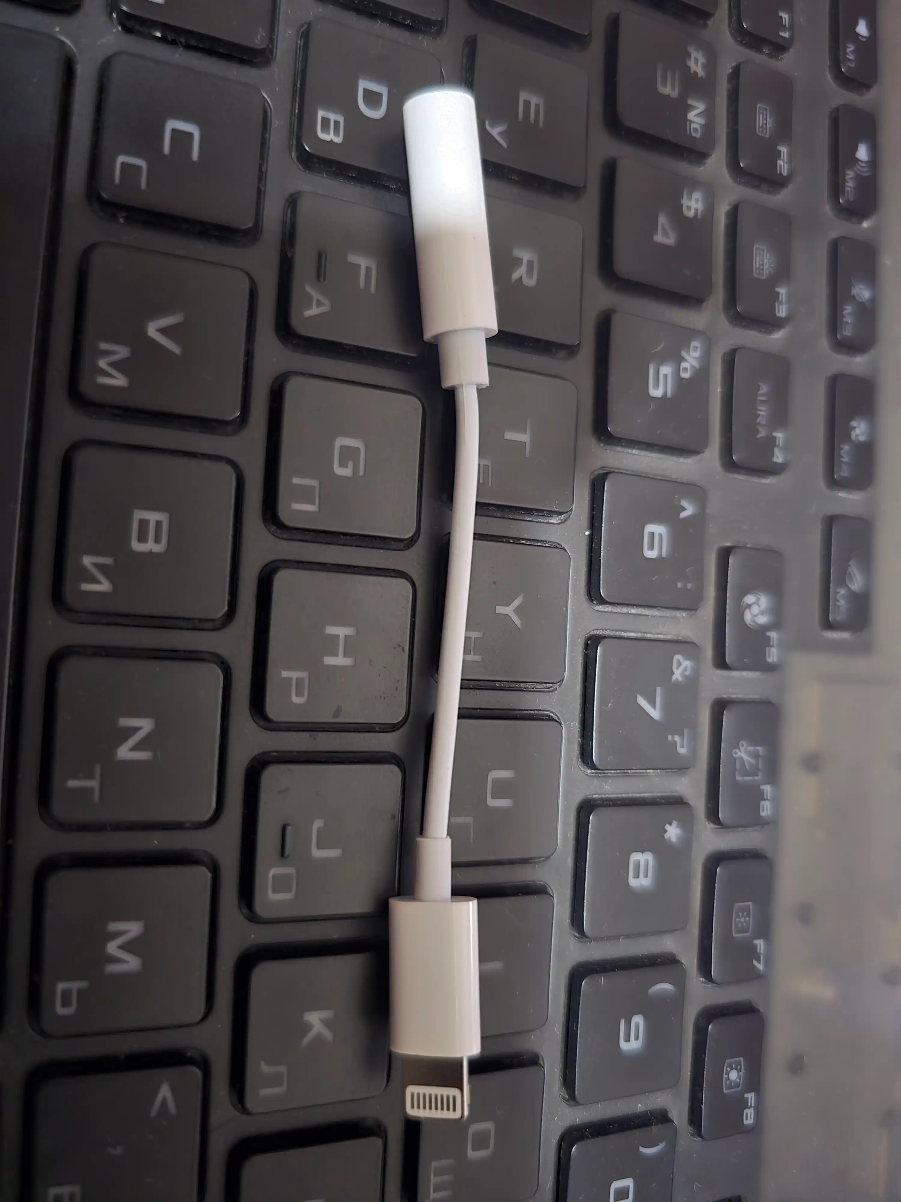 Adapter Samsung va iPhone uchun,Type-C va Lighting audio-ulagich,AUX va quloqchinlar uchun