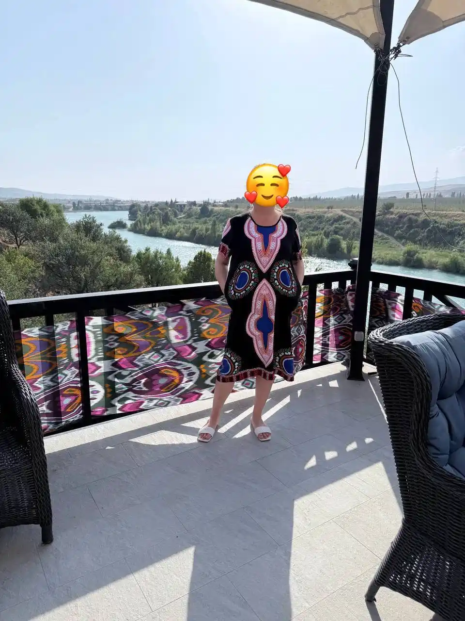 Ayollar uchun yozgi shtapel ko'ylak, katta o'lchamlar 52–58