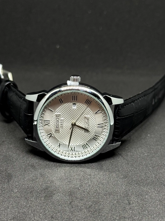 Наручные часы Tissot 1853 — классический дизайн, кварцевый механизм, кожаный ремешок