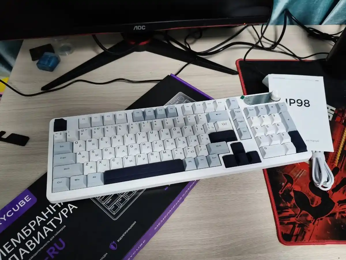 FURYCUBE IP98 o‘yin klaviaturasi RU/EN klaviaturasi, 98 ta tugma