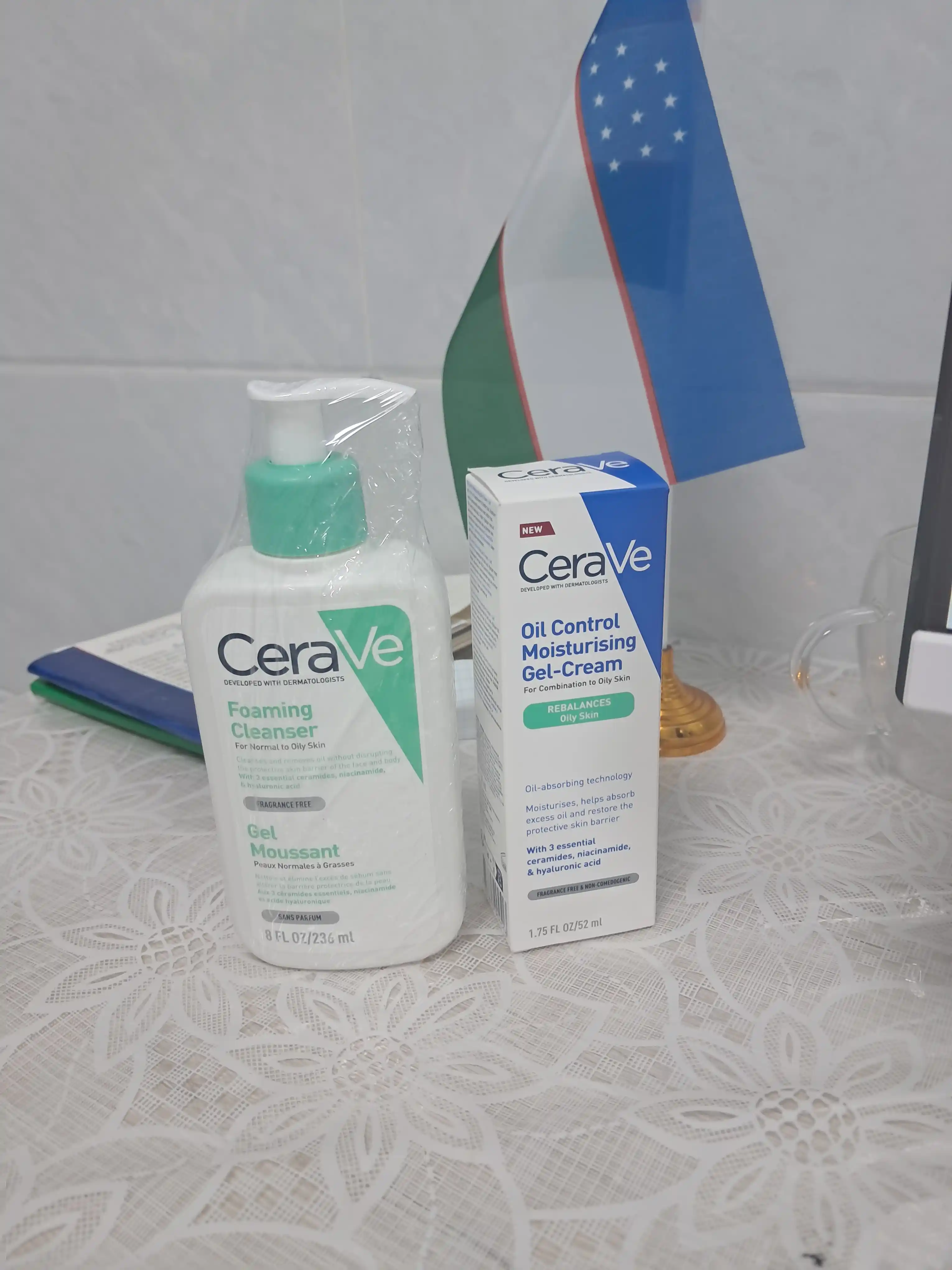 Yog‘li va aralash yuz terisi uchun namlantiruvchi CERAVE gel-kremi, 52 ml