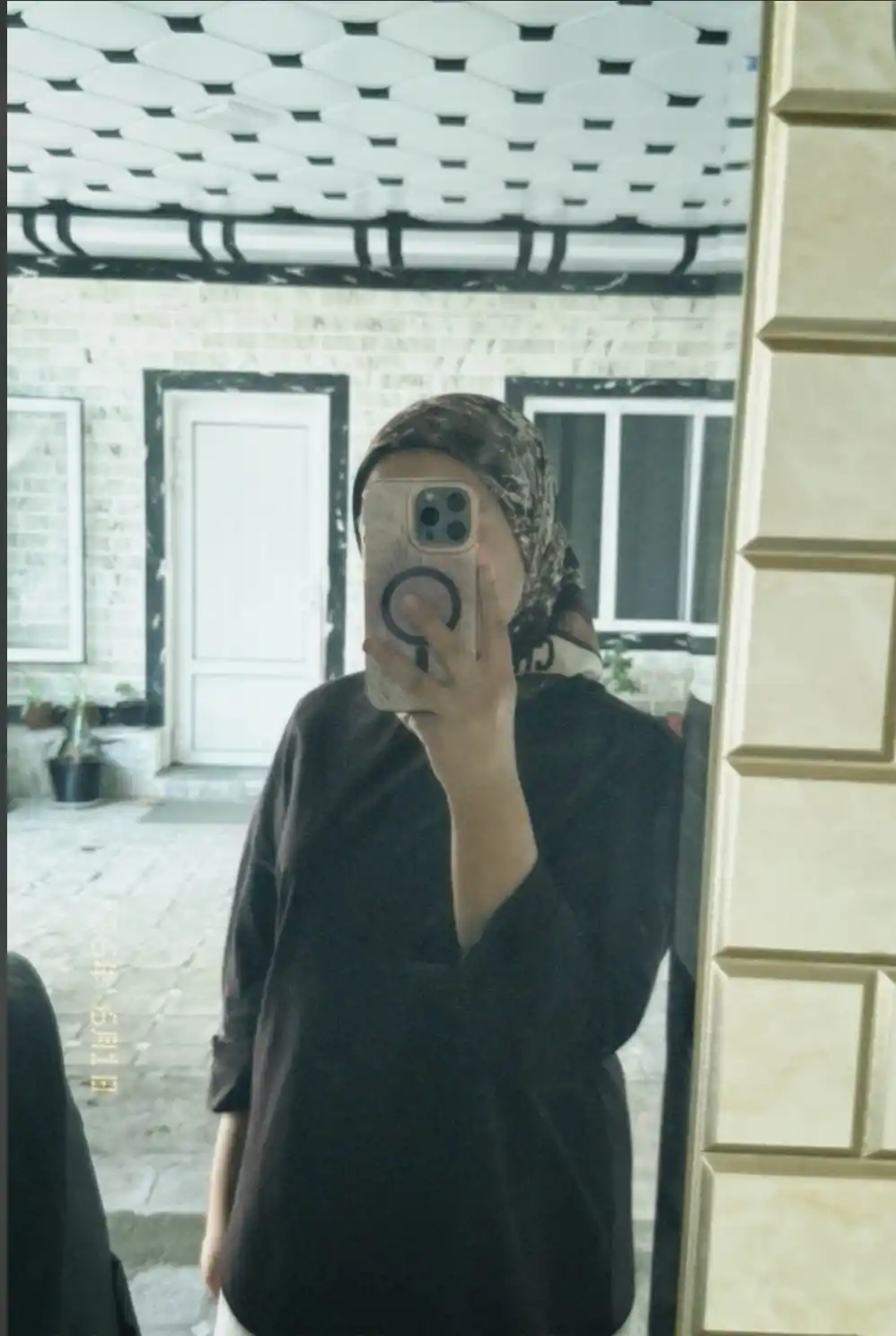 Ayol va qizlar uchun, bahor, yoz, kuz, qish fasliga mos, yengi uzun longsliv