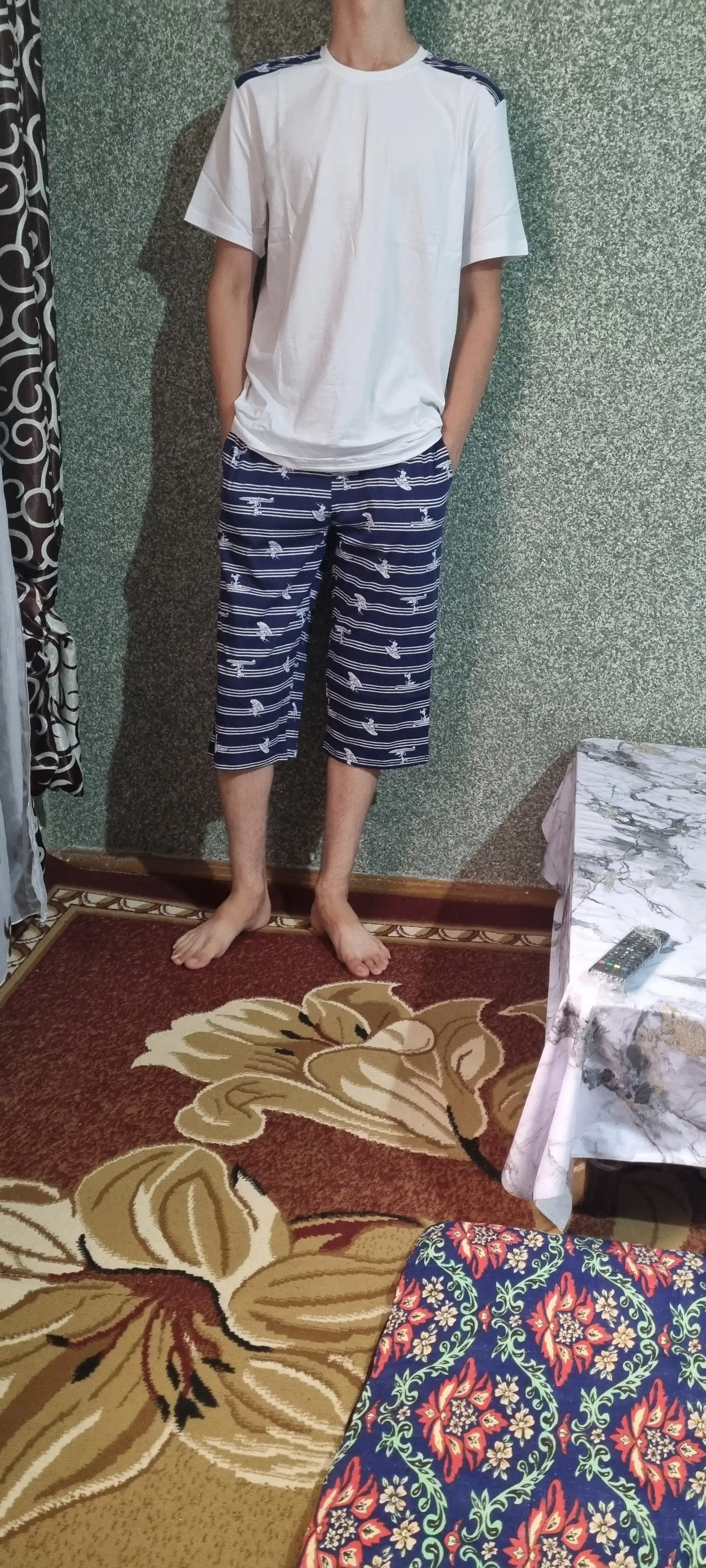Shimlar va shimlar bilan erkaklar pijamalari, uy qurilishi paxta to'plami