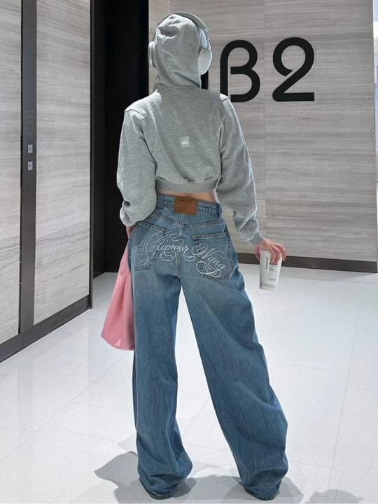 Ayollar uchun Y2K boyfriend uslubidagi jinsi shim, street style