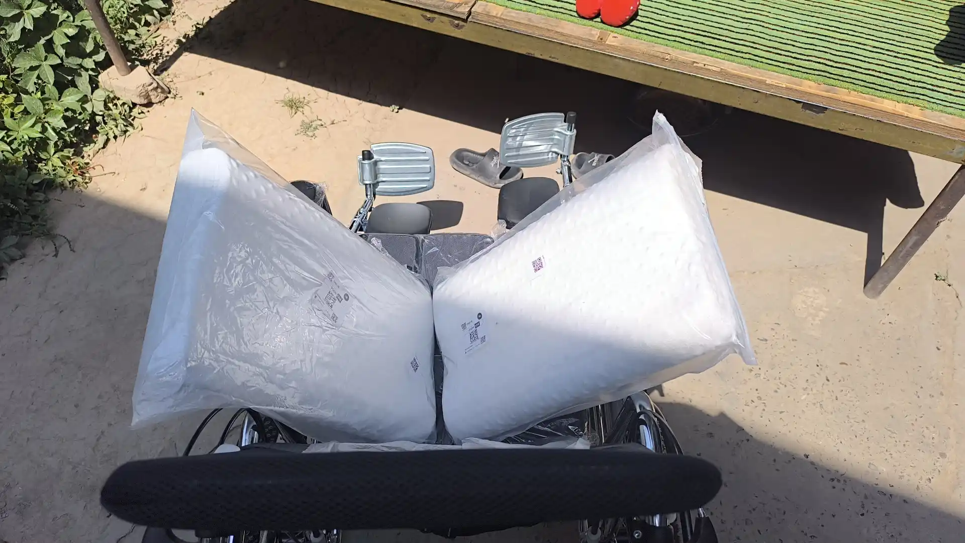 Ortopedik uyqu yostigi Memory Foam, bo‘yin va umurtqa uchun, gipoallergen, anatomik shakl