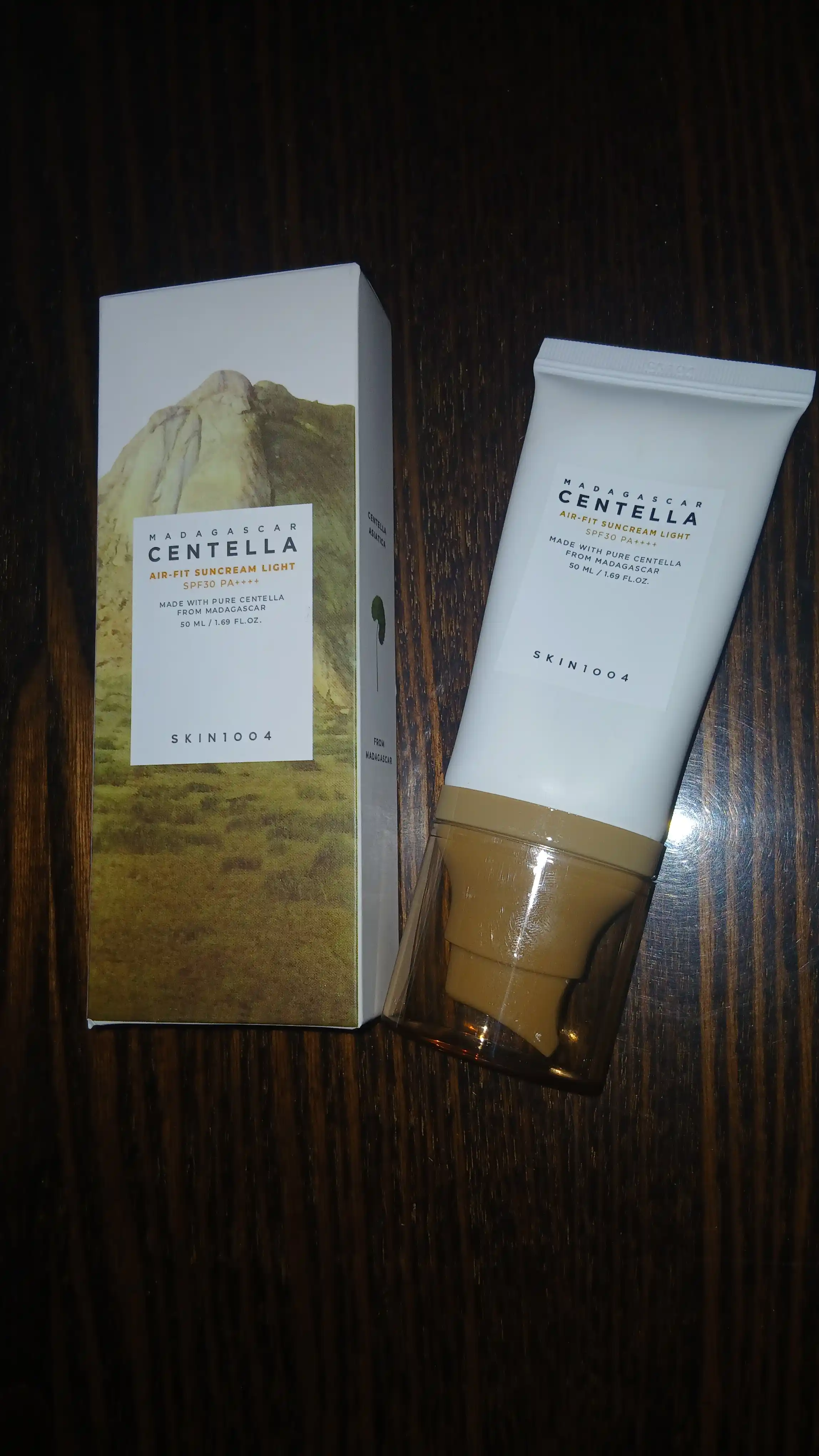 Quyoshdan himoya qiluvchi krem, сентелла,  namlovchi, zagar krem, SPF 50+PA+++, 50 ml