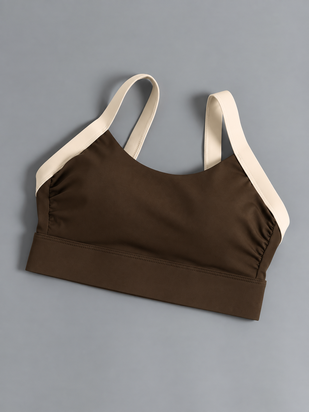 Ayollar uchun stakanli sport topi fitnes, mashg‘ulot va yoga uchun