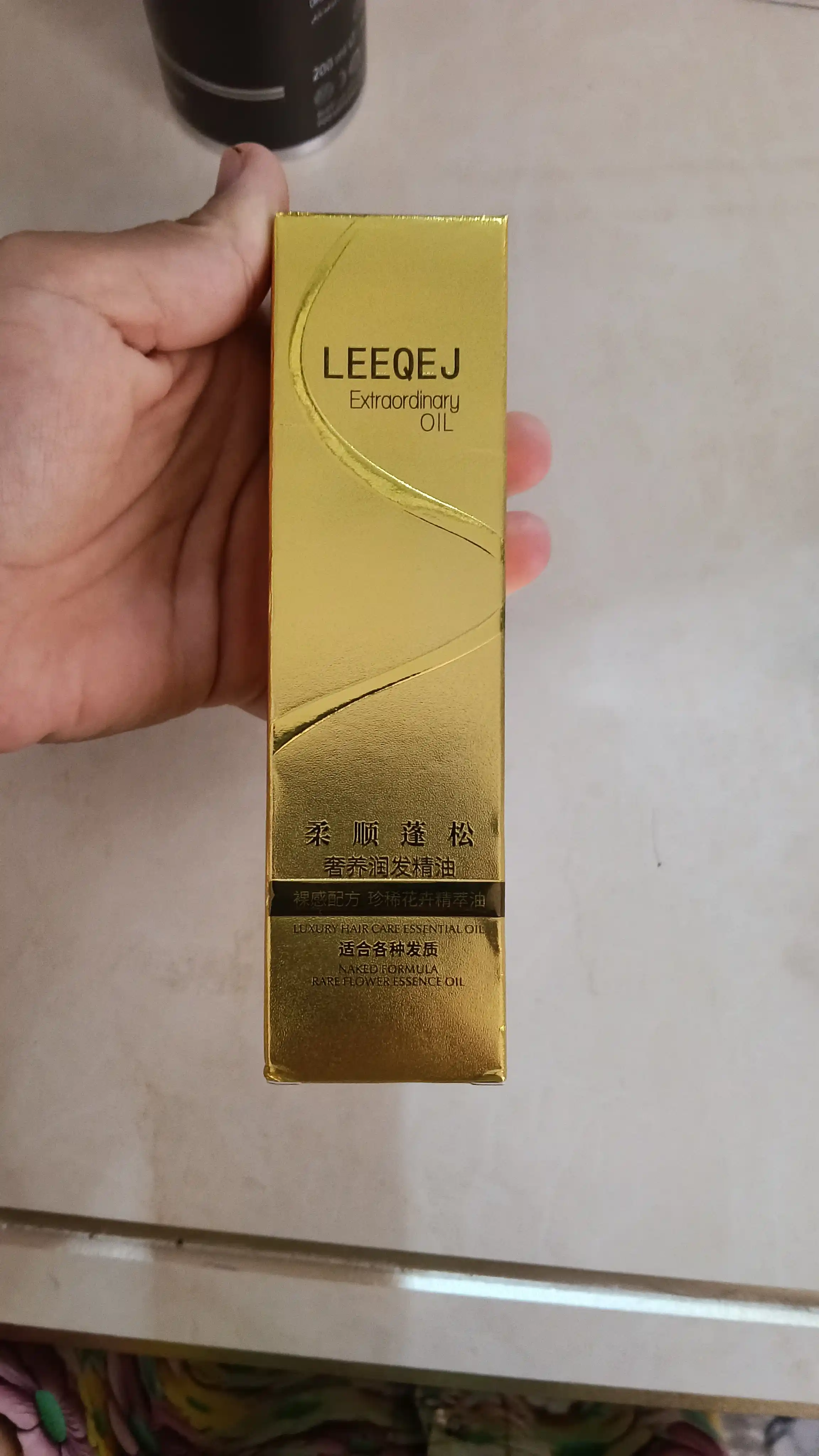 LEEQEJ Extraordinary Oil sochlar uchun sprey, 100 ml