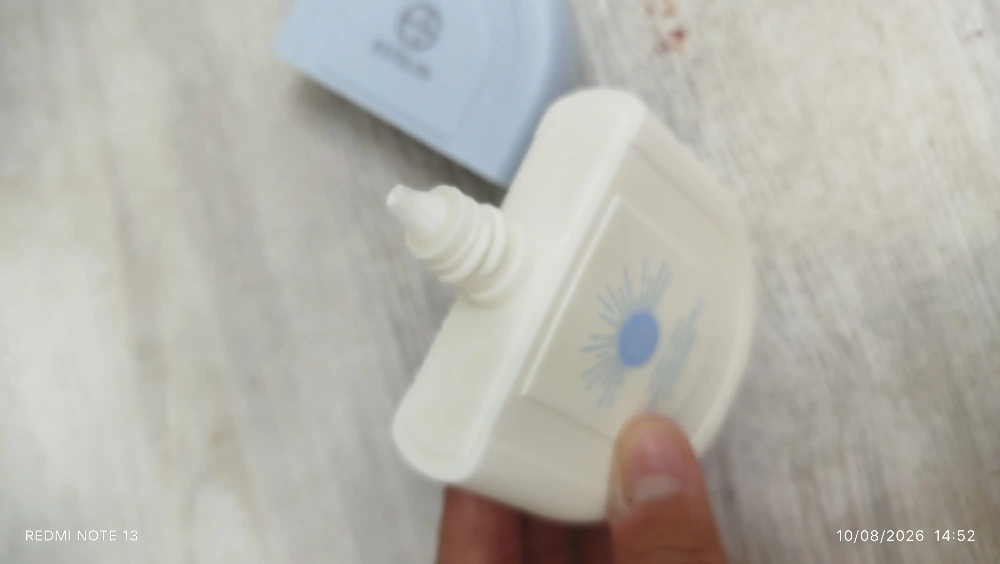 Estelin namlantiruvchi, quyoshdan himoyalovchi krem, SPF 70 , 50 PA+++, 50 g