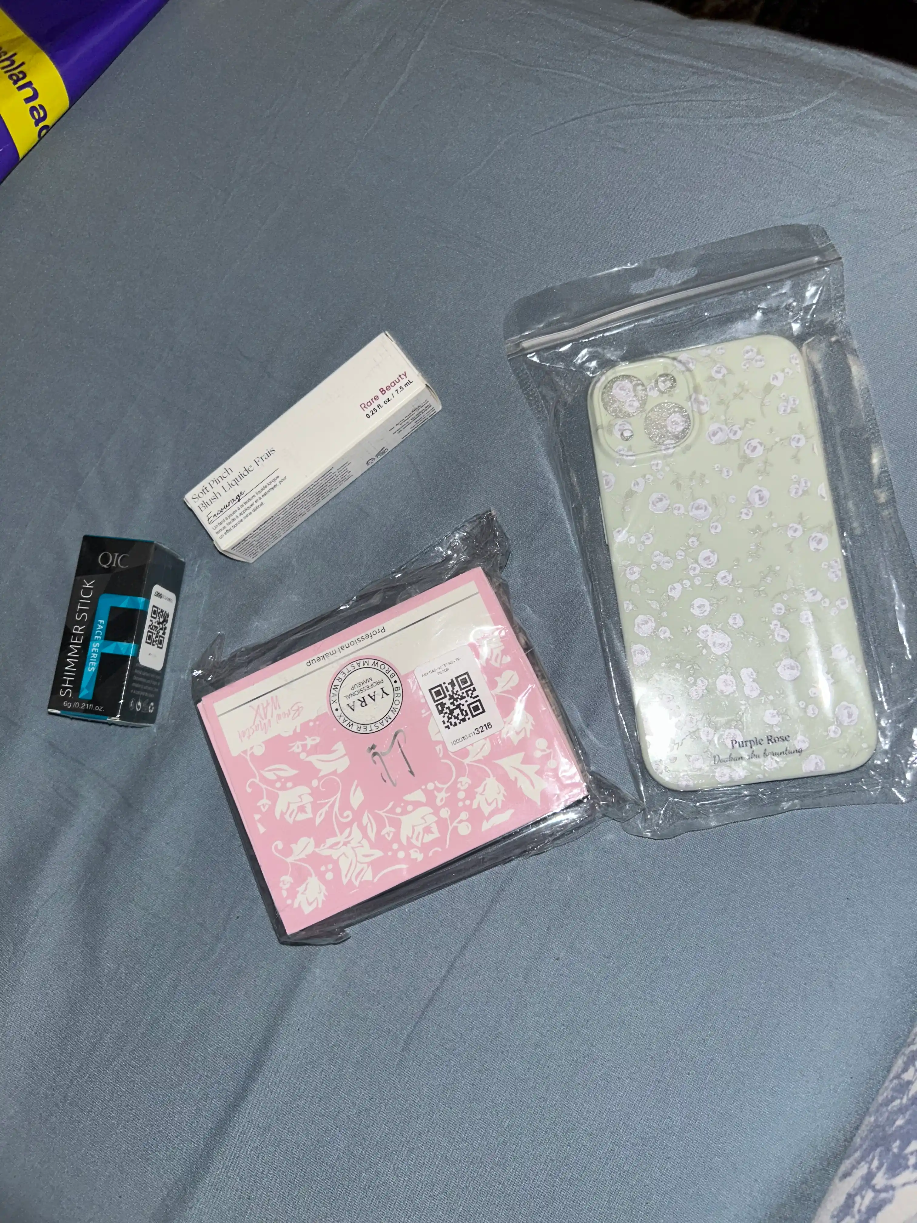 IPhone 11, 12, 13, 14, 15, 16, 17 Pro Max uchun silikon chexol — himoyalovchi chezol