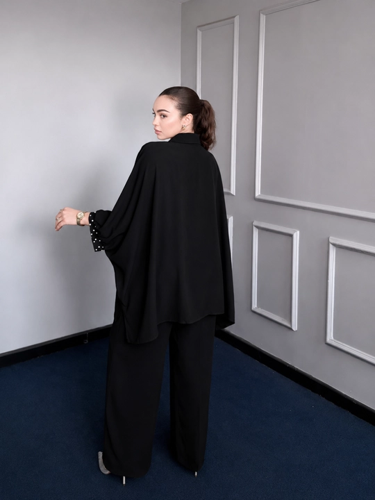 Ayollar kostyumi, katta o‘lchamli, dvoyka, kuzgi klassik kostyum