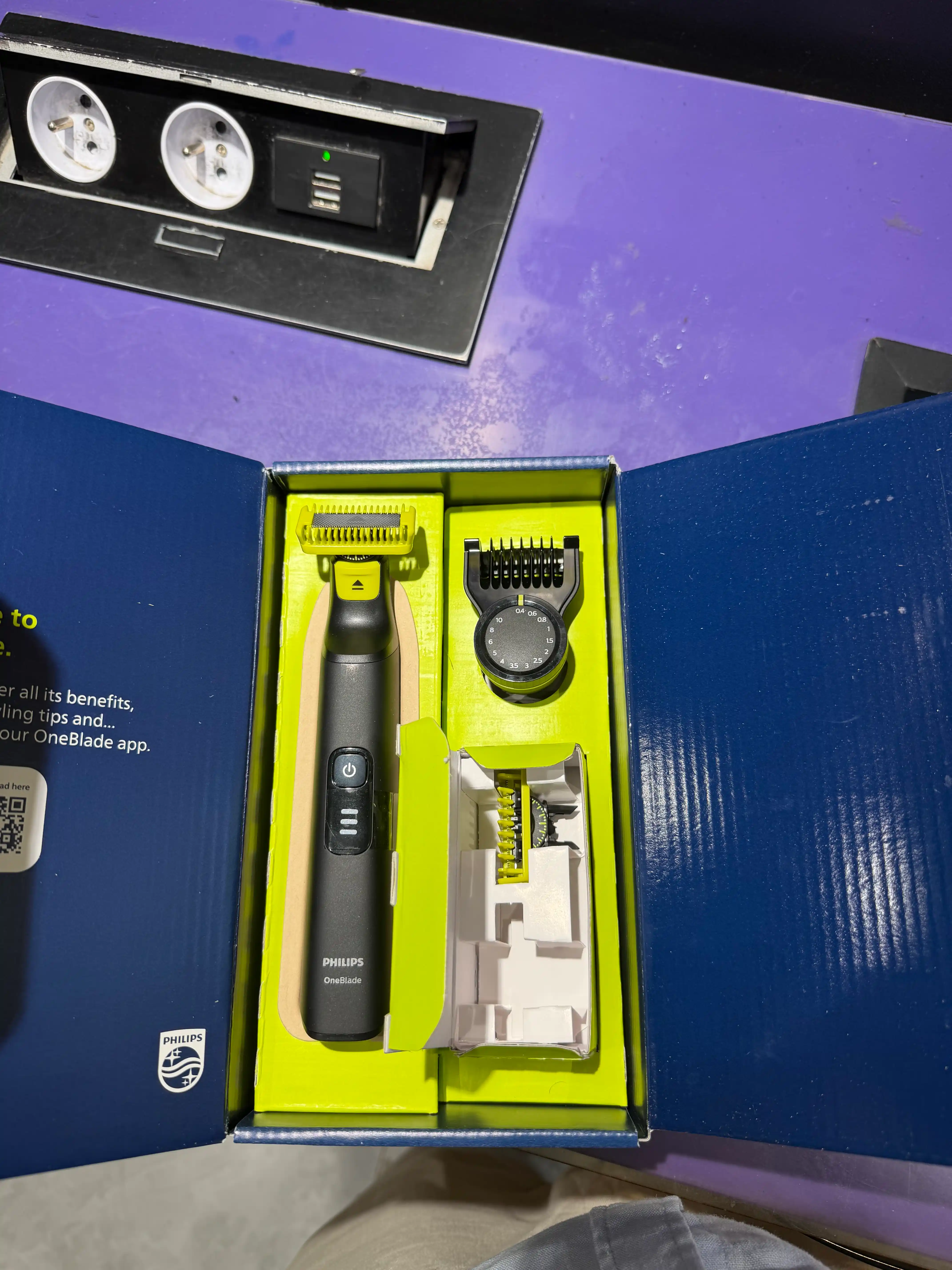 Триммер Philips OneBlade Pro 360 QP6542/15
