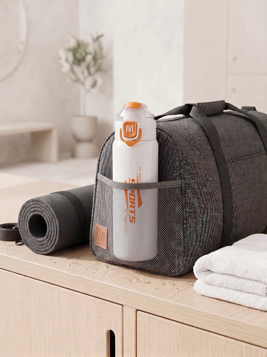 Sport termosi Sports 600 ml, trubkasi va qulfi bilan