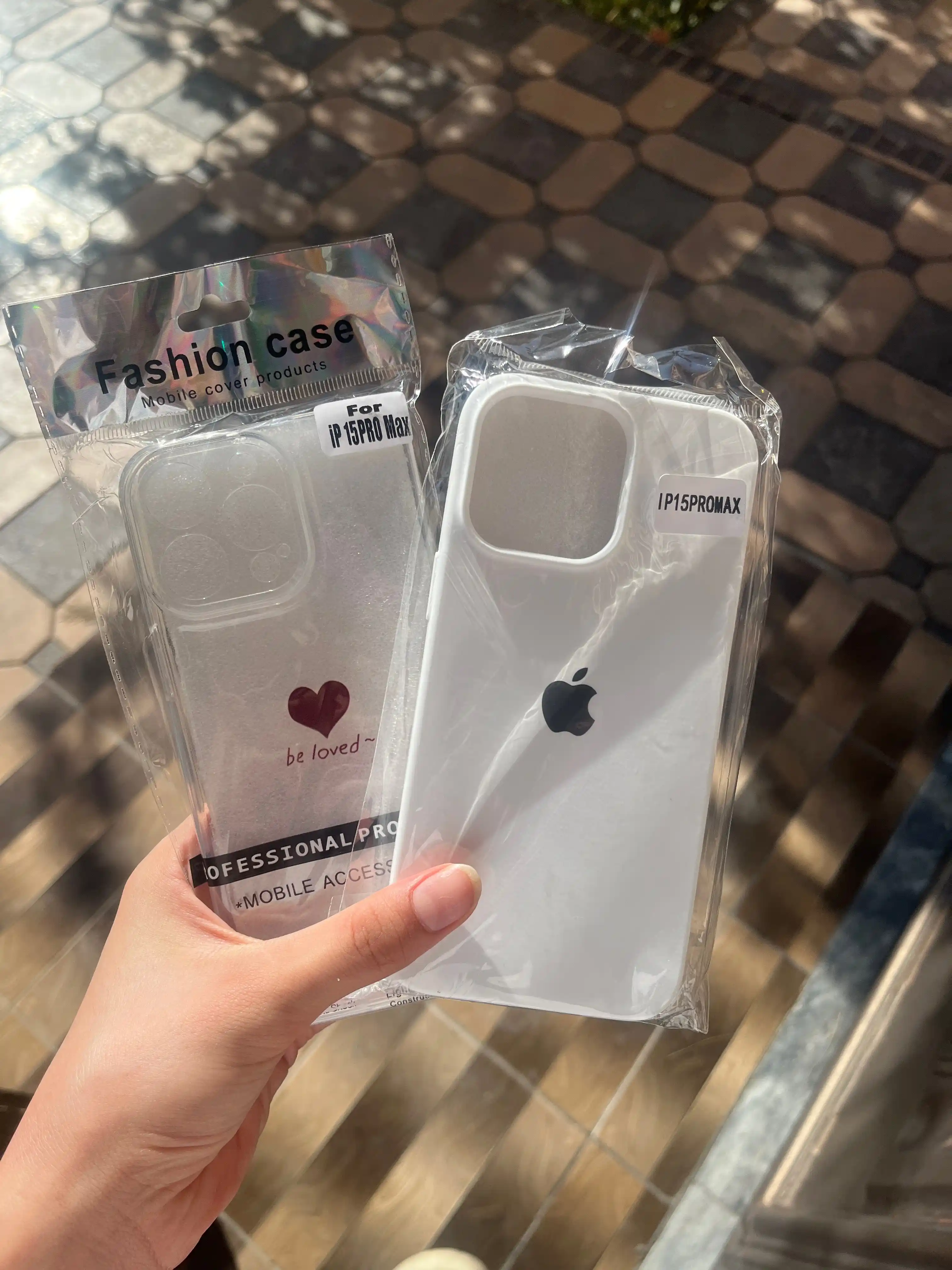 IPhone XR, X, XS, XS Max, 11, 12, 13, 14, 15, 16, Pro Max uchun g'ilof
