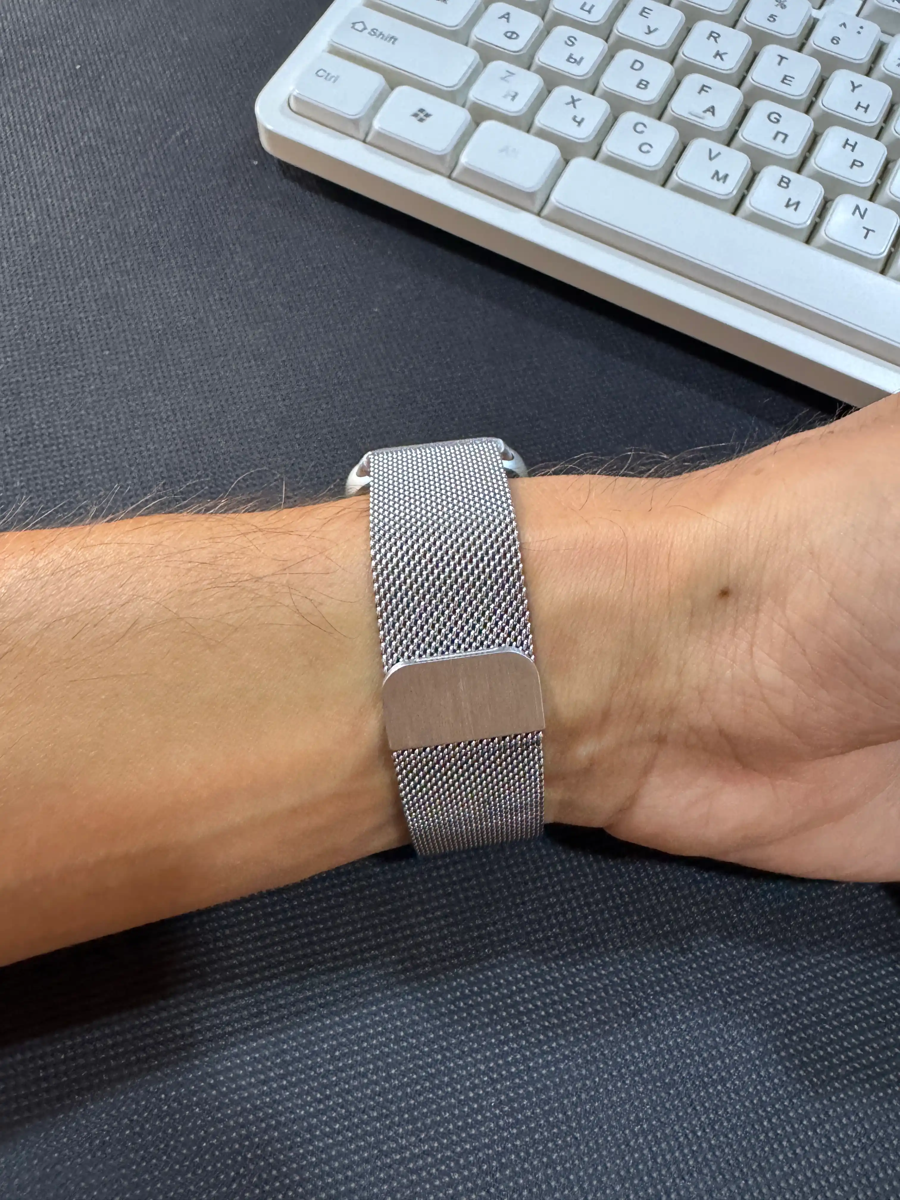 Фитнес-браслет Xiaomi Smart Band 10 Pro толщиной 9,7 мм, отслеживает сон