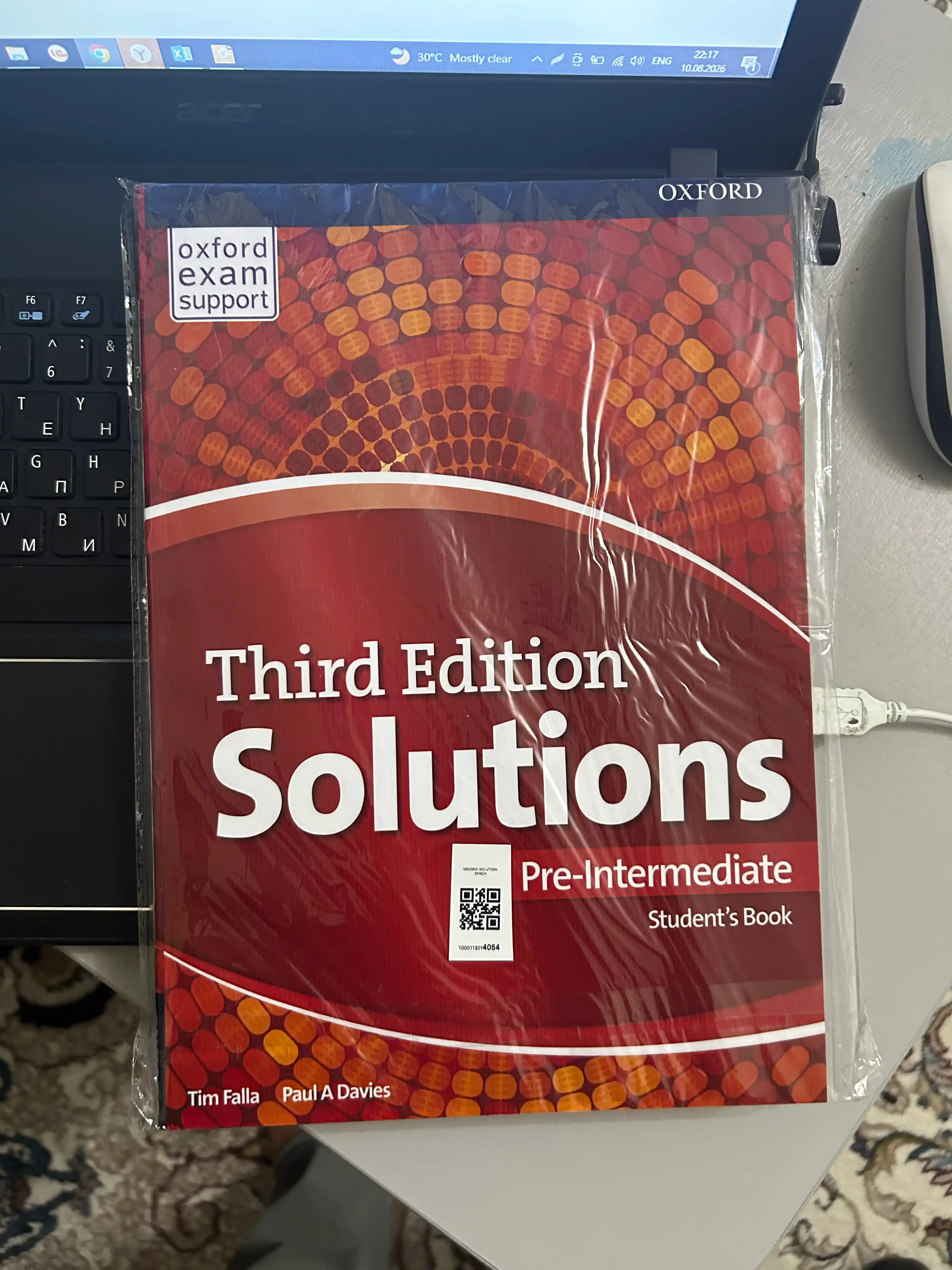 Solutions third Edition. Elementary, Pre-intermediate, Intermediate. Studentbook+Workbook
