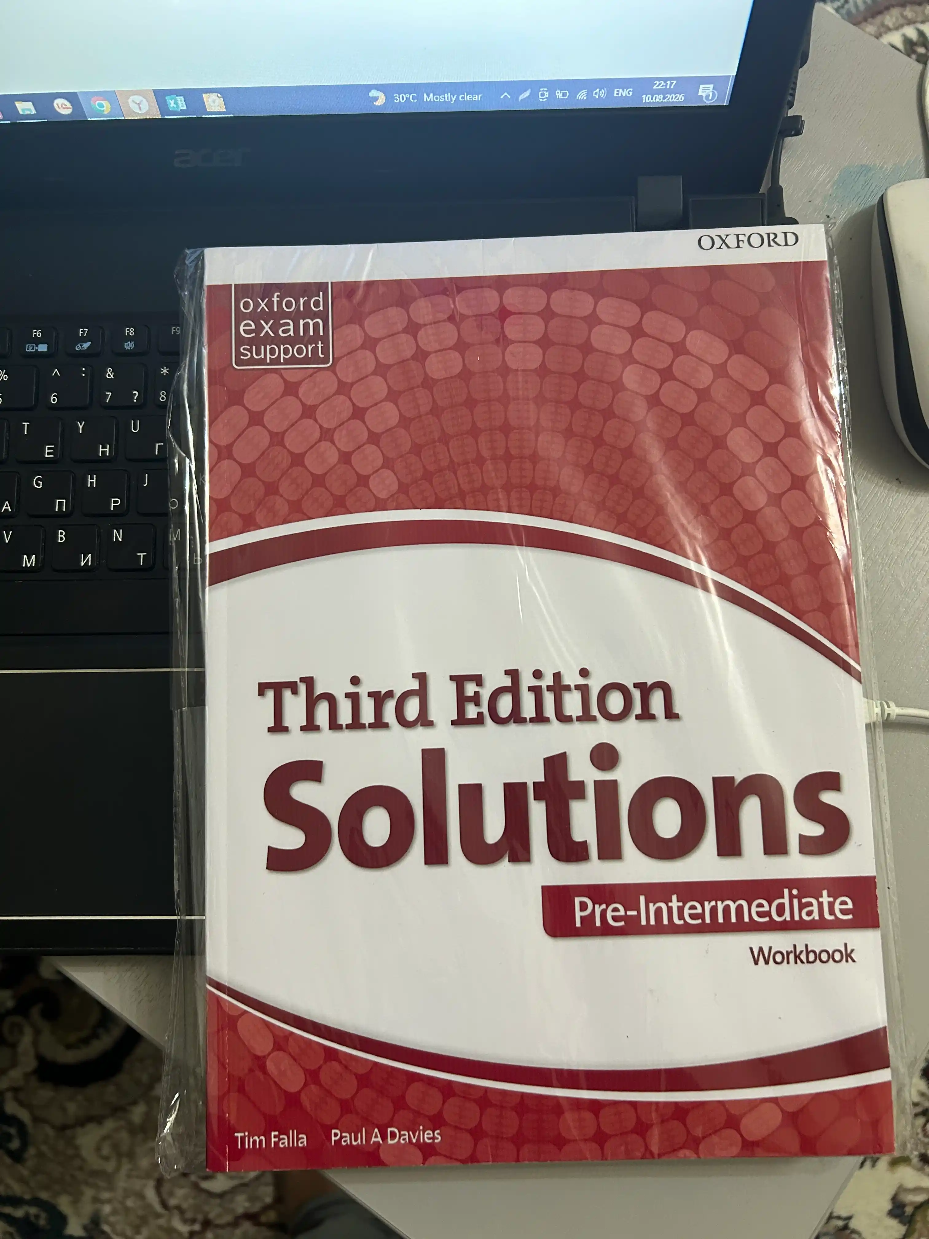 Solutions third Edition. Elementary, Pre-intermediate, Intermediate. Studentbook+Workbook