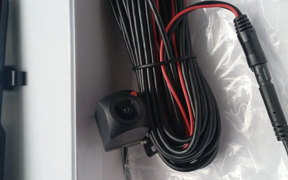 TECHMIZU 10″ ko‘zgu videoregistrator, Full HD 1080p, orqa kamera bilan