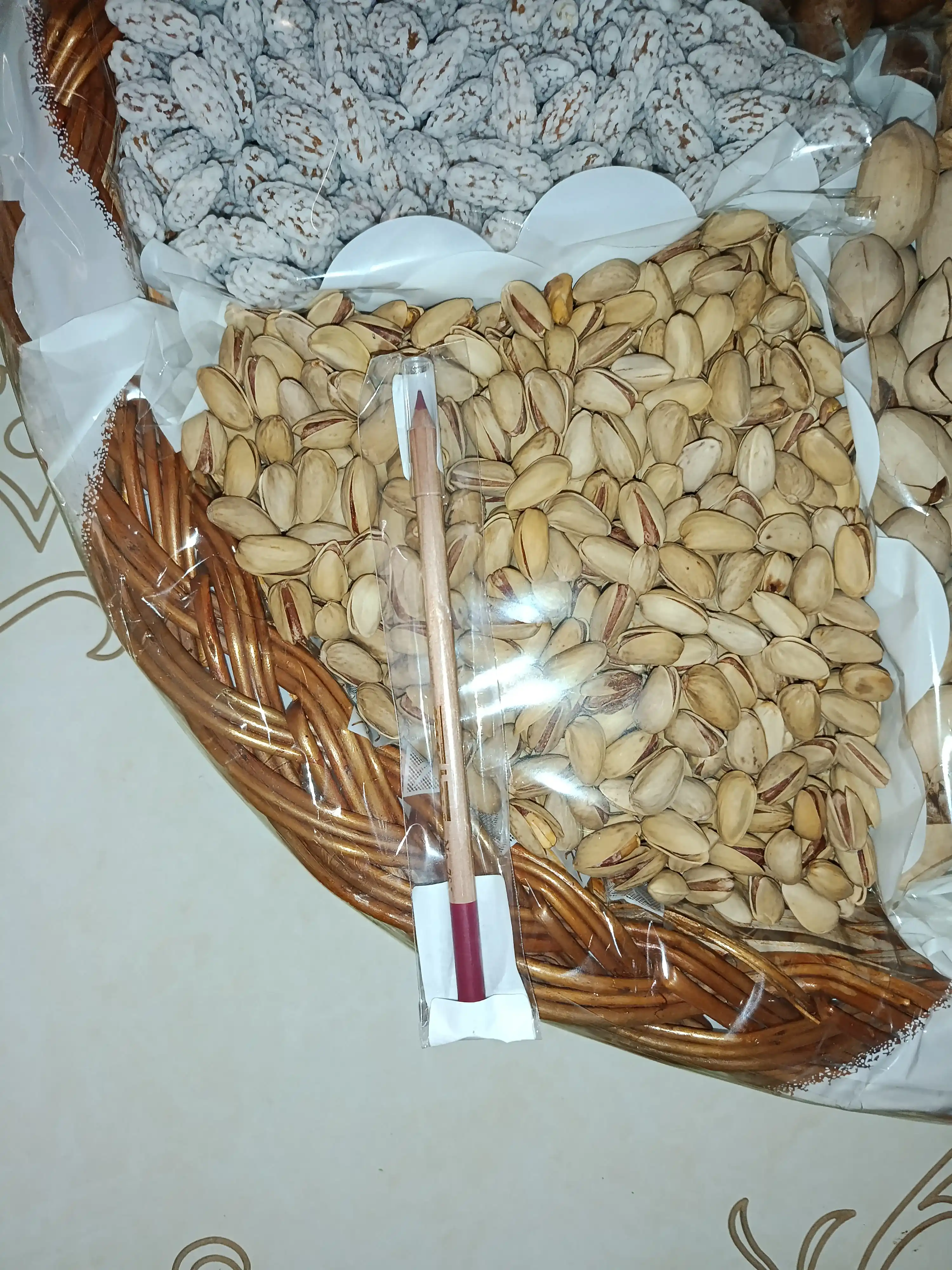 Карандаш для губ, водостойкиц Мисс Таис