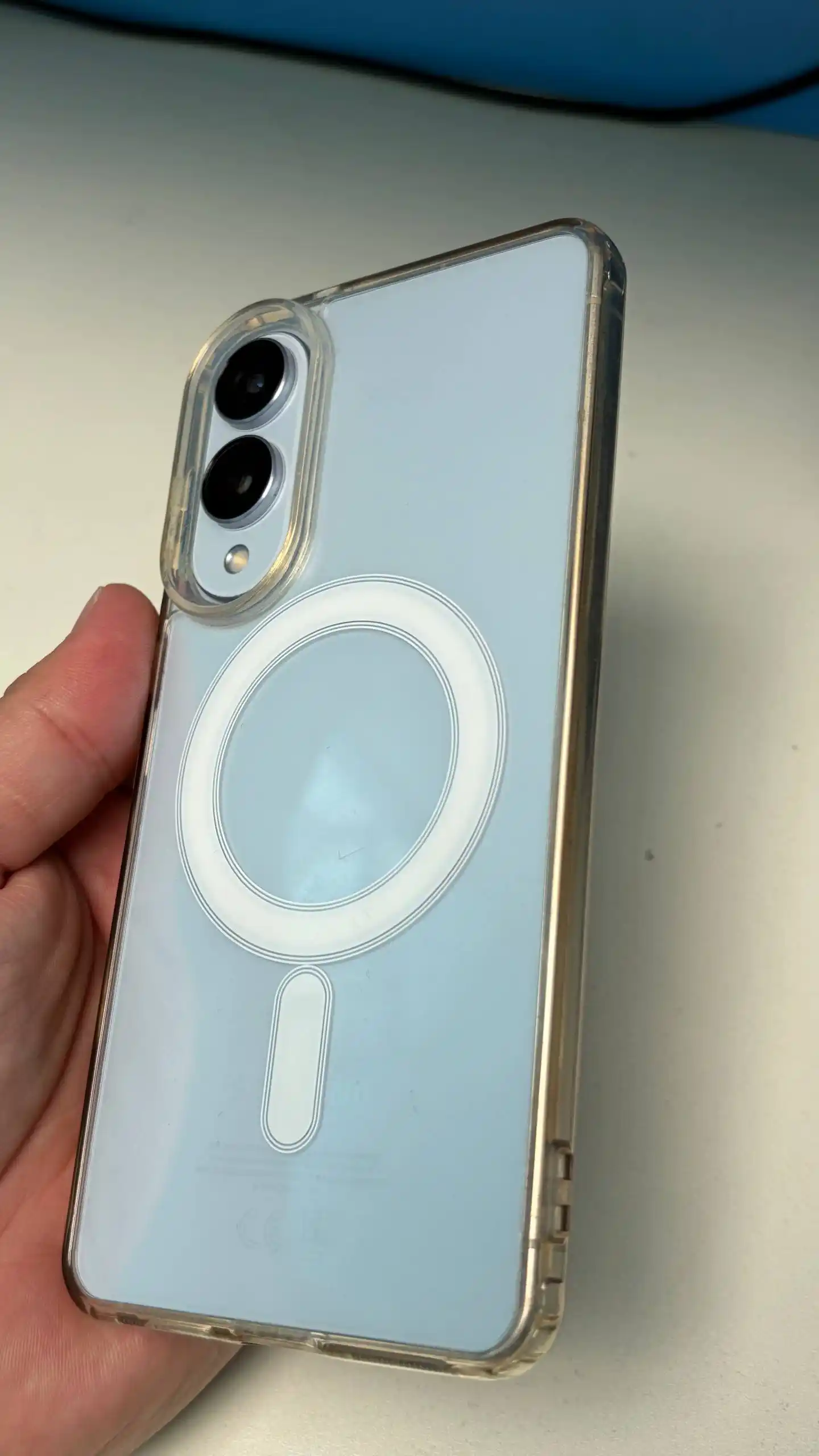 Прозрачный чехол для Samsung с магнитным креплением