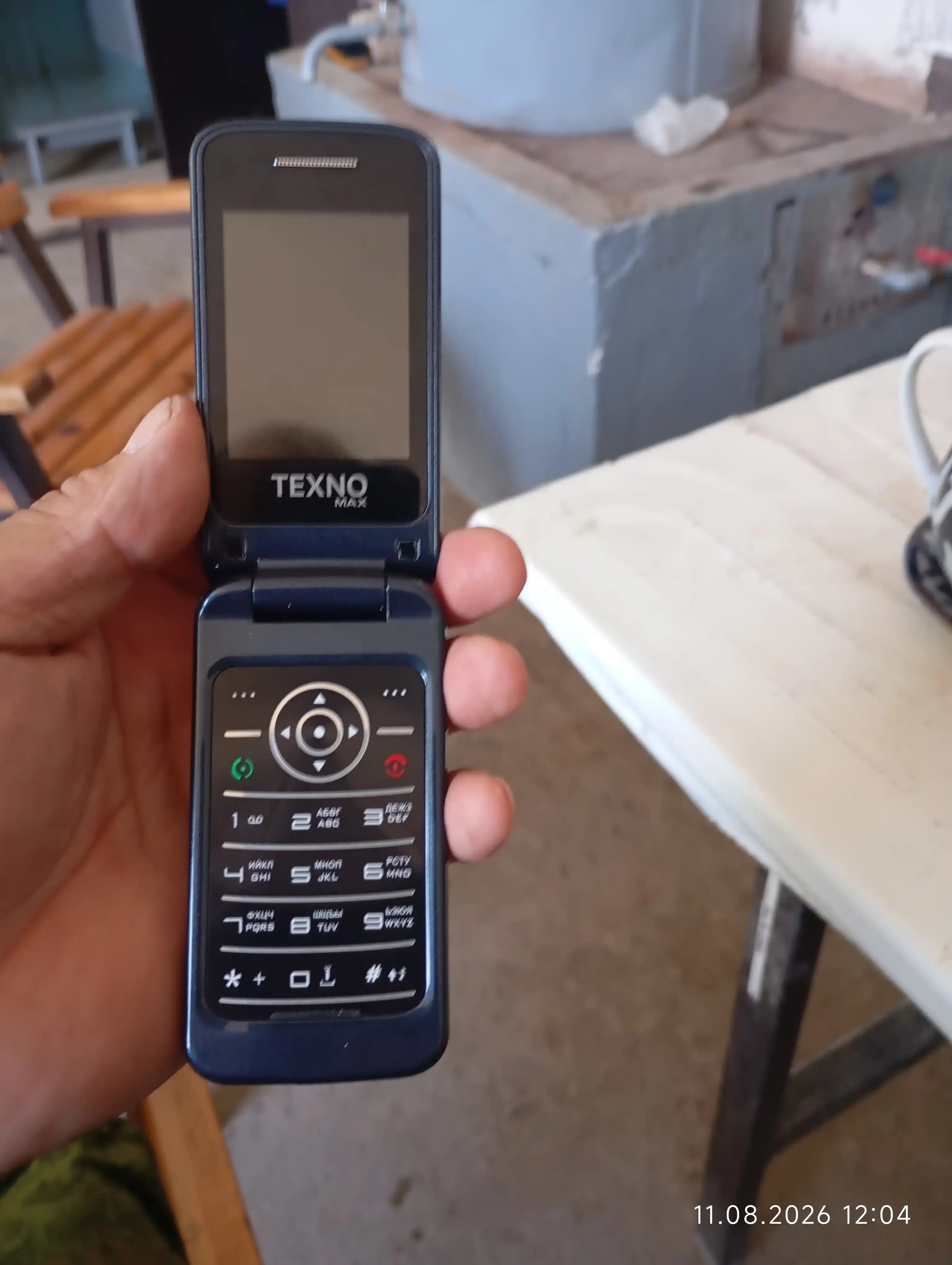 Кнопочный телефон Texno Max 22S