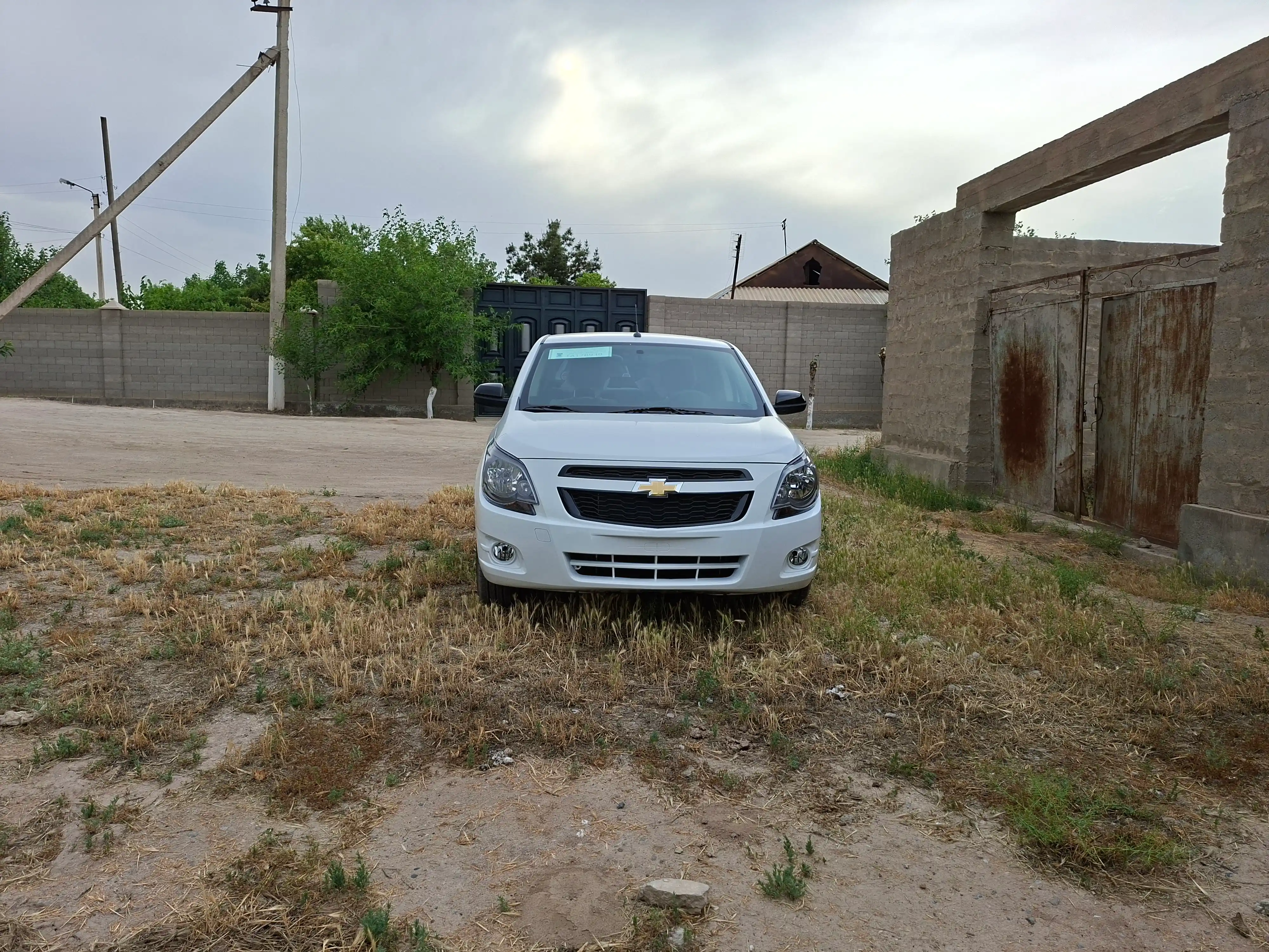 AVTOTENT universal barcha fasl uchun mos keladigan suv oʻtkazmaydigan himoya tent g‘ilofi