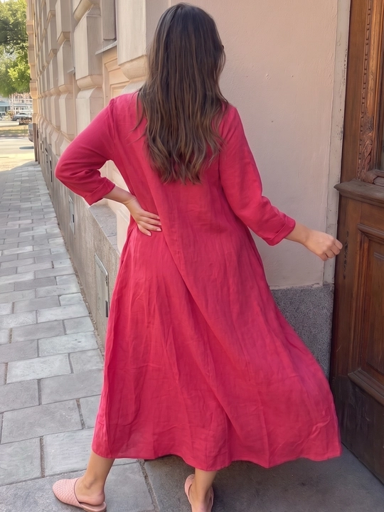 Katta o‘lchamli ayollar maksi ko‘ylagi, oversize ko‘ylak