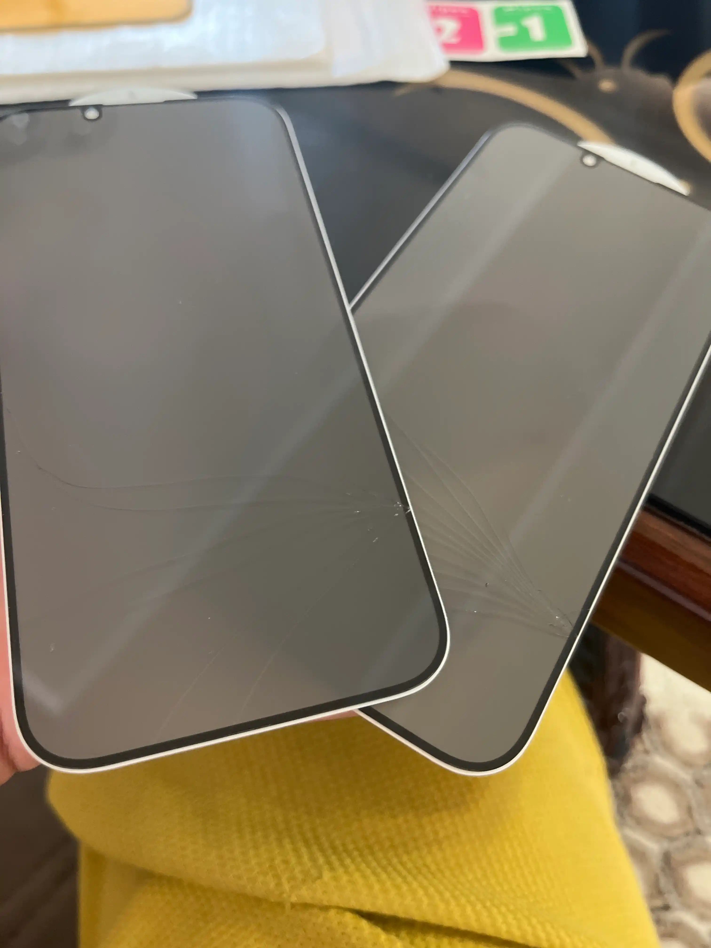 IPhone 11,12,13,14,15,16,6s,7,8, SE, XR, XS, Pro, Max, Plus Mini uchun  himoya oynasi