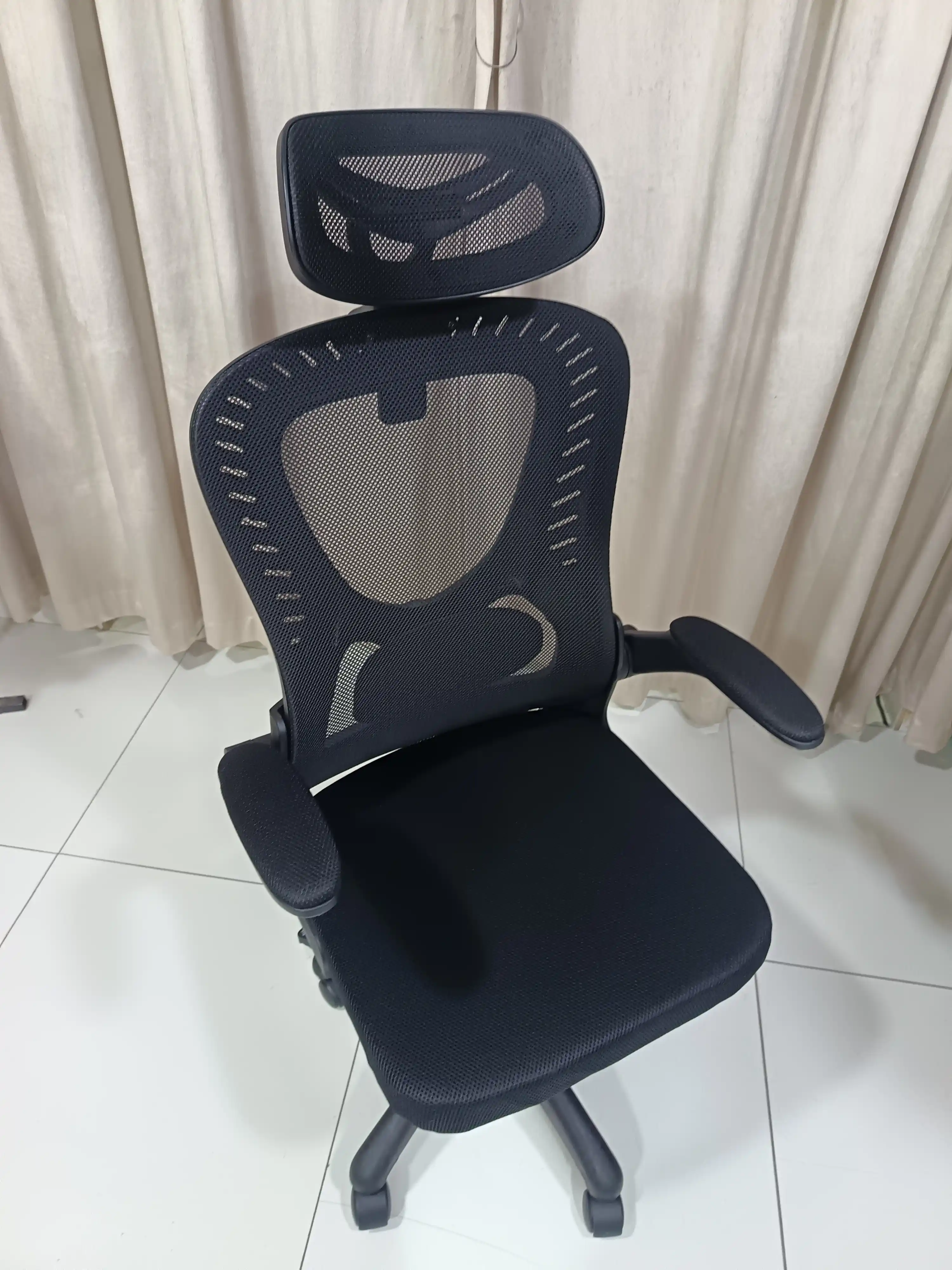 Ofis kreslosi, geymerlar uchun, ergonomik, sozlanadigan suyanchiq, bosh uchun taglik