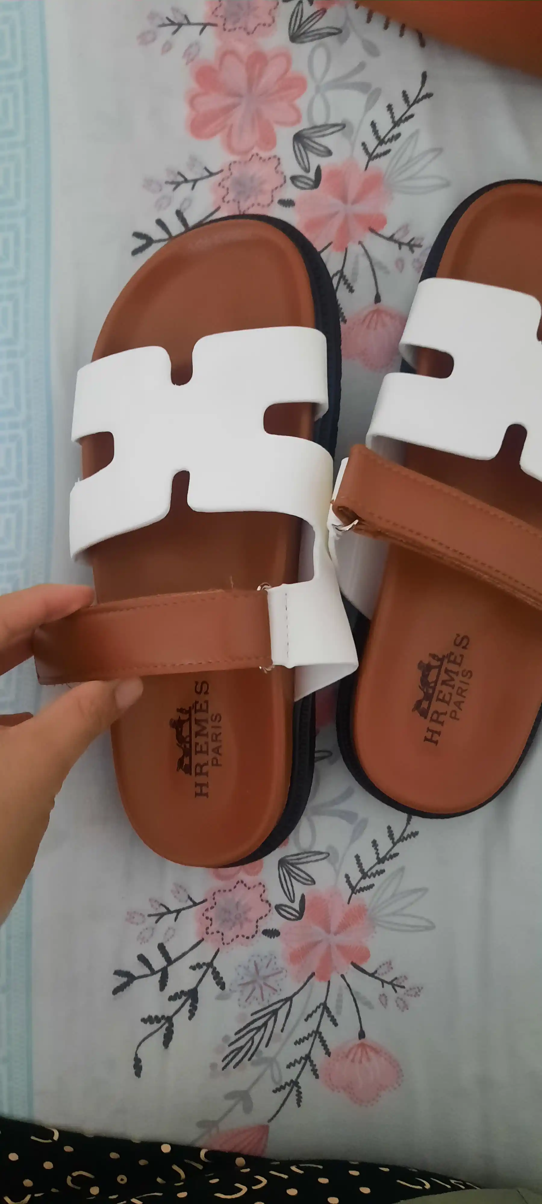 "Hermes" ayollar shippaklari, yumshoq, qulay