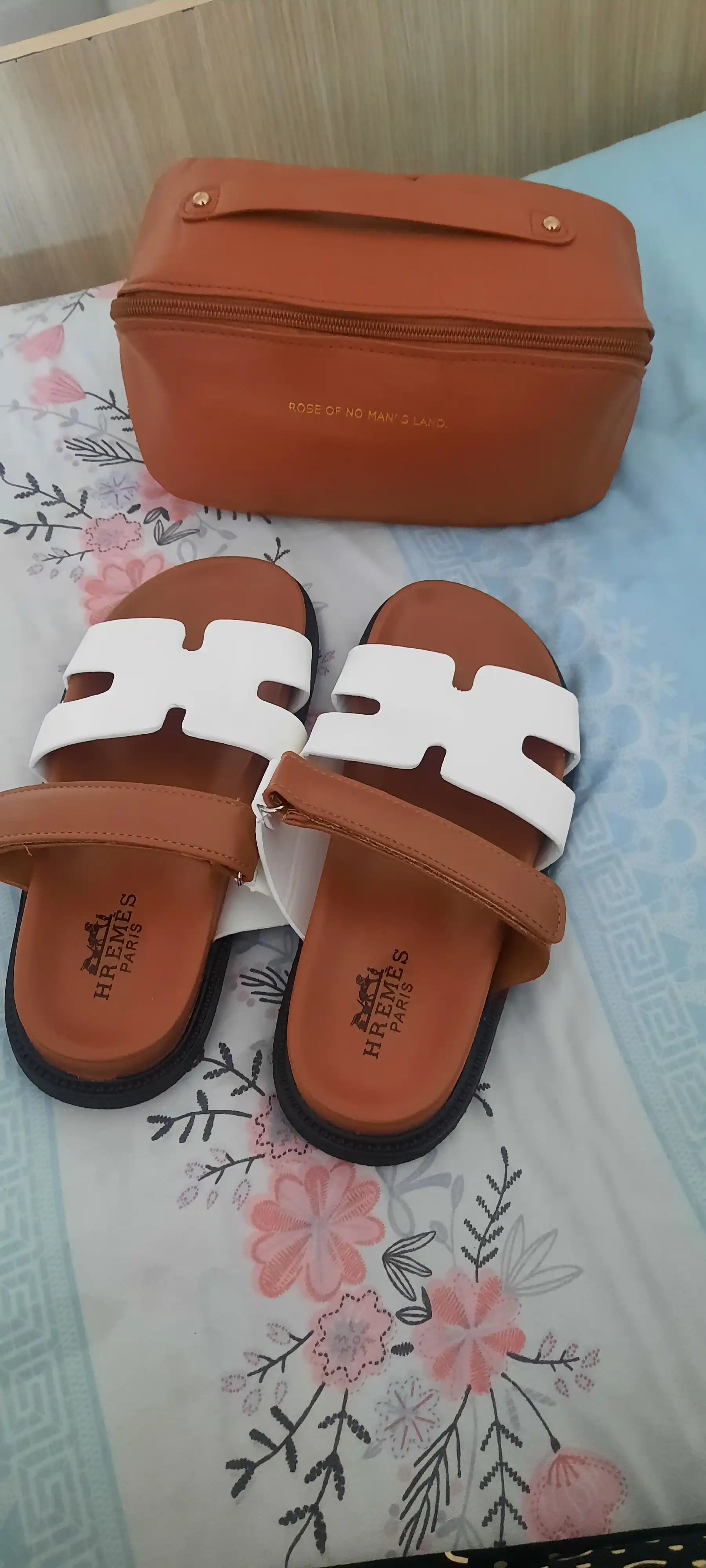 "Hermes" ayollar shippaklari, yumshoq, qulay