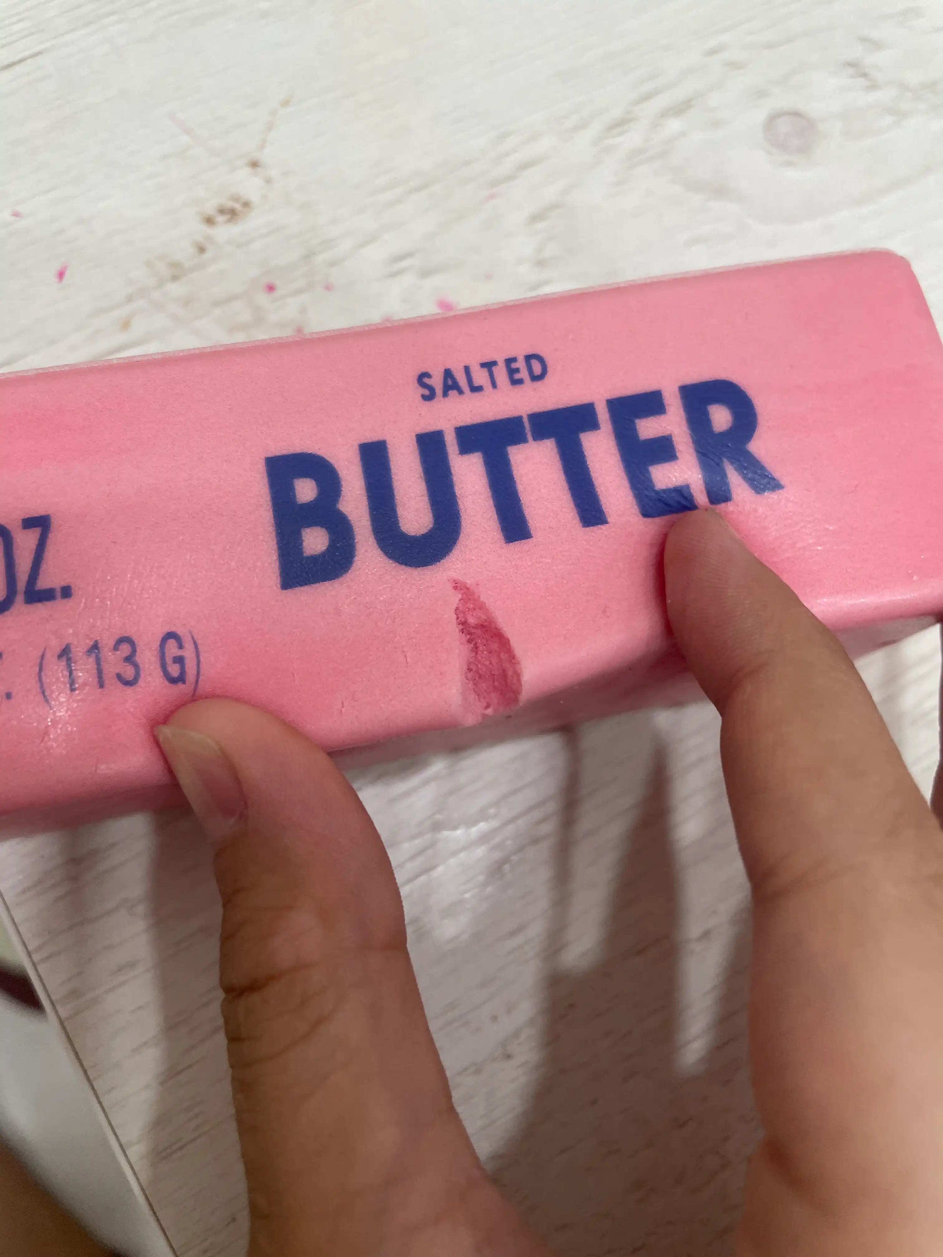 Butter sariyog‘ shaklidagi xushbo‘y skvish-antistress, yumshoq o‘yinchoq 113/400 g