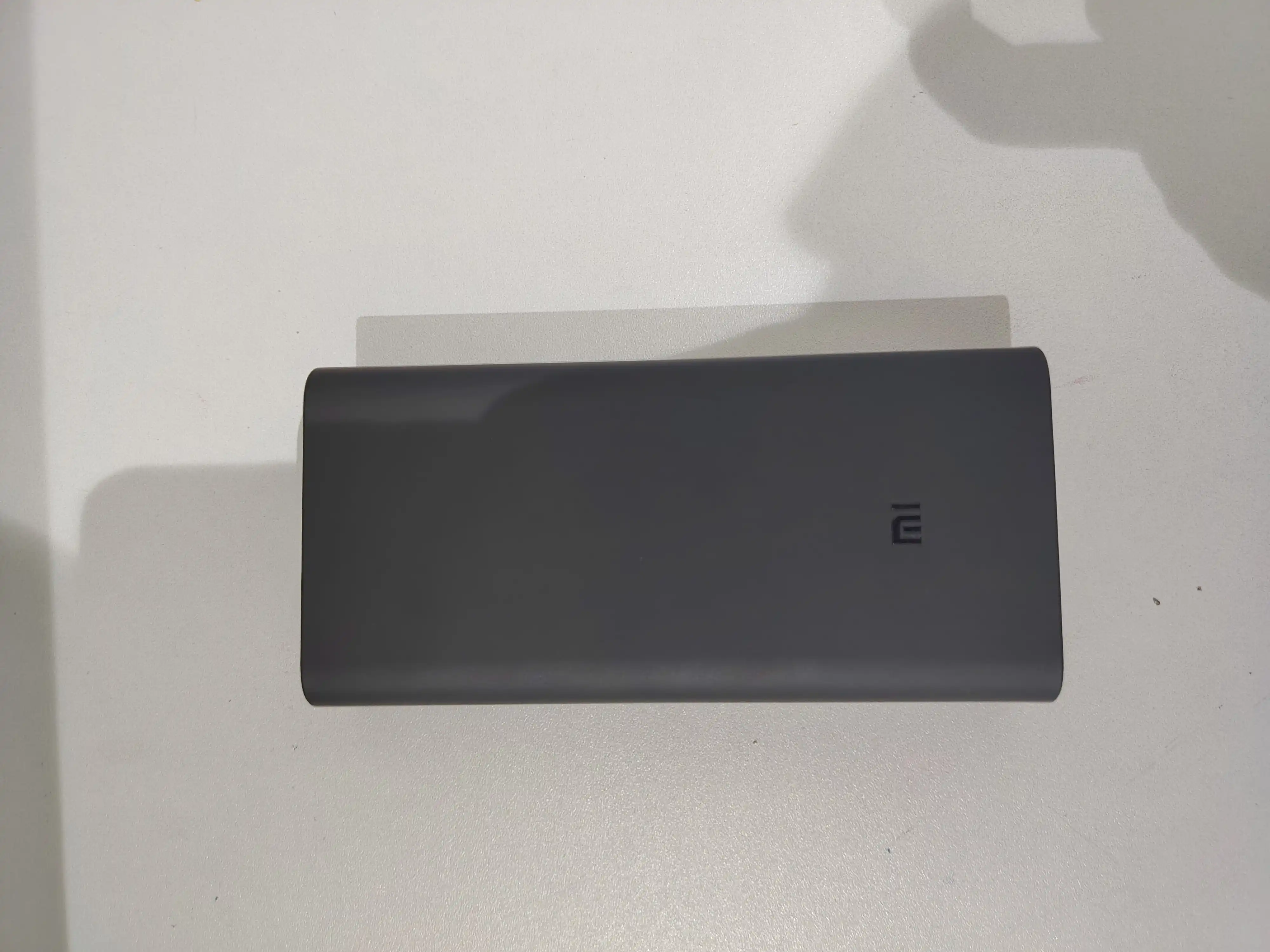 Power bank 2000mAh 20w-50w Mi power bank tez quvvatlovchi iphone va Andiroidlar uchun