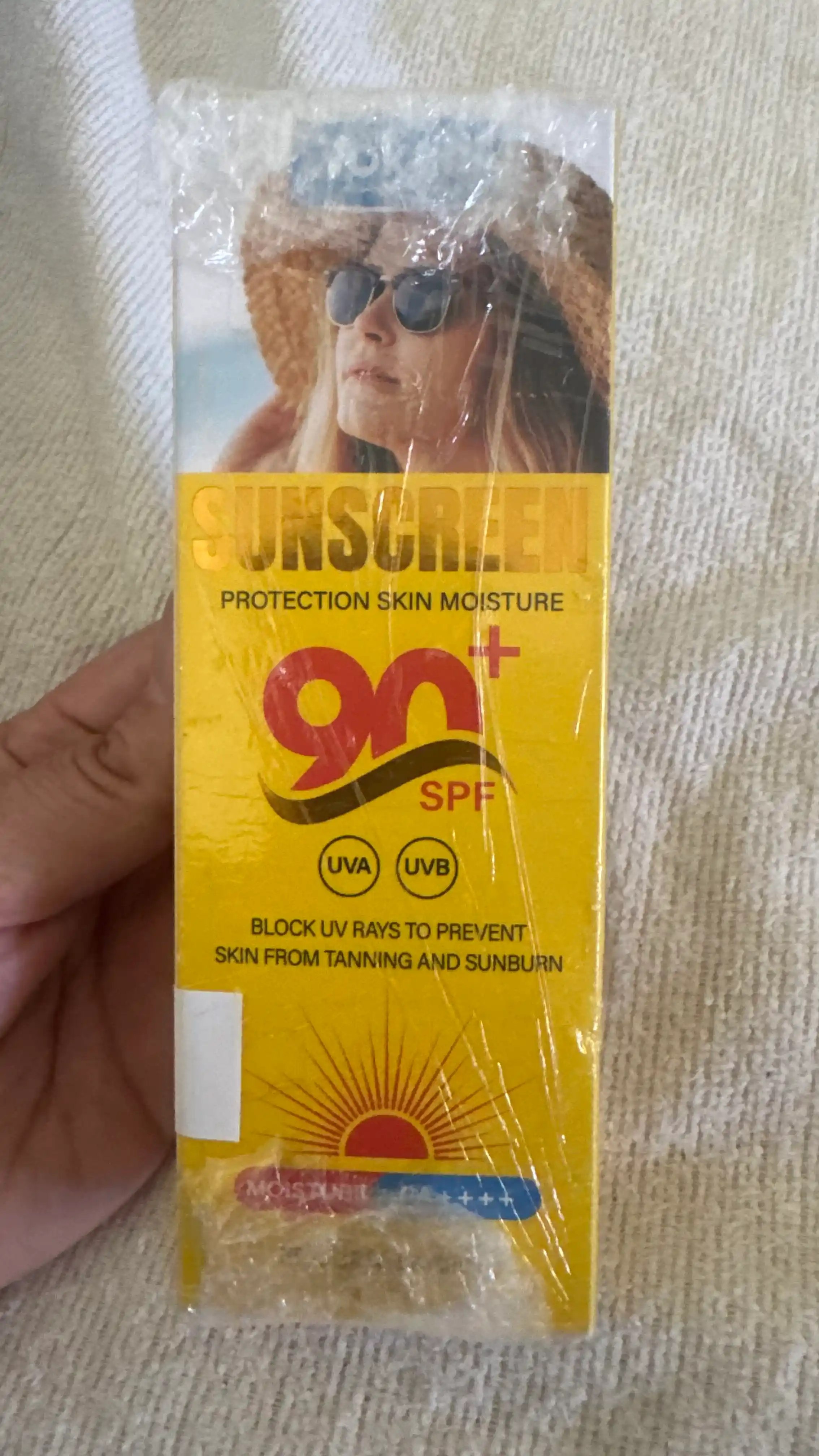 Солнцезащитный крем Vokali sunscreen SPF +90 pa ++++