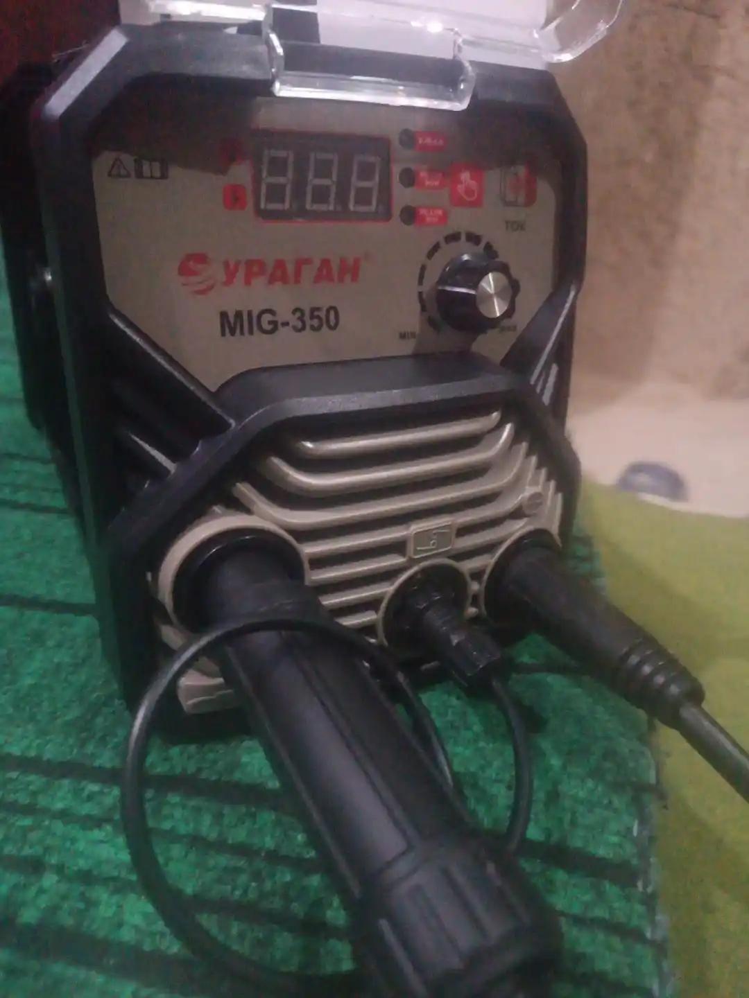 Invertorli payvandlash apparati, kempi, kantachka, kempamat,  yarim avtomat Uragan Mig 350