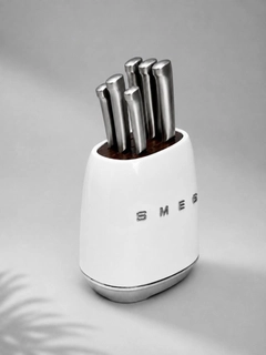 Белый