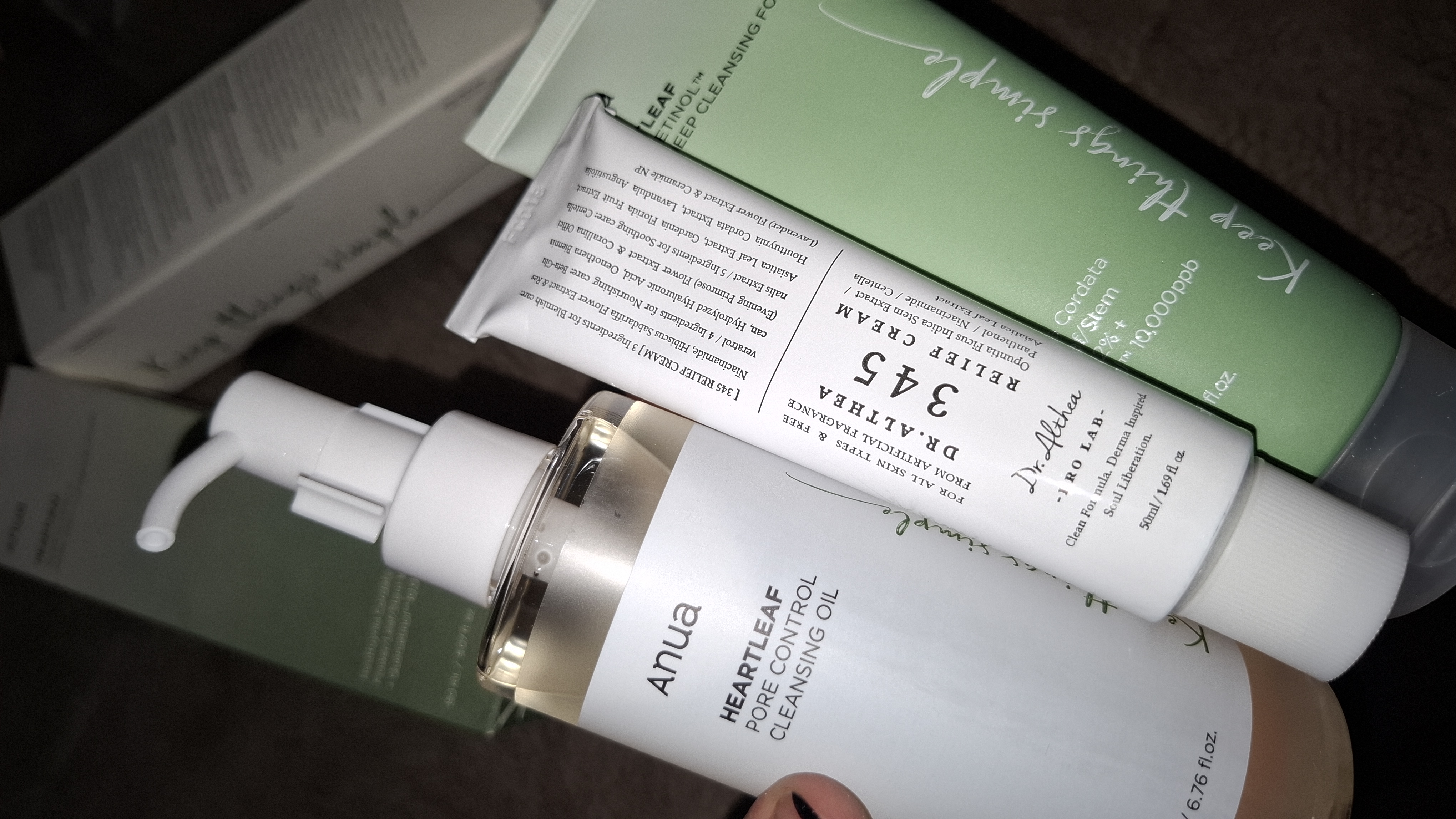 Пенка-скраб с для очищения пор Anua Heartleaf Quercetinol Pore Deep Cleansing Foam, 150 мл