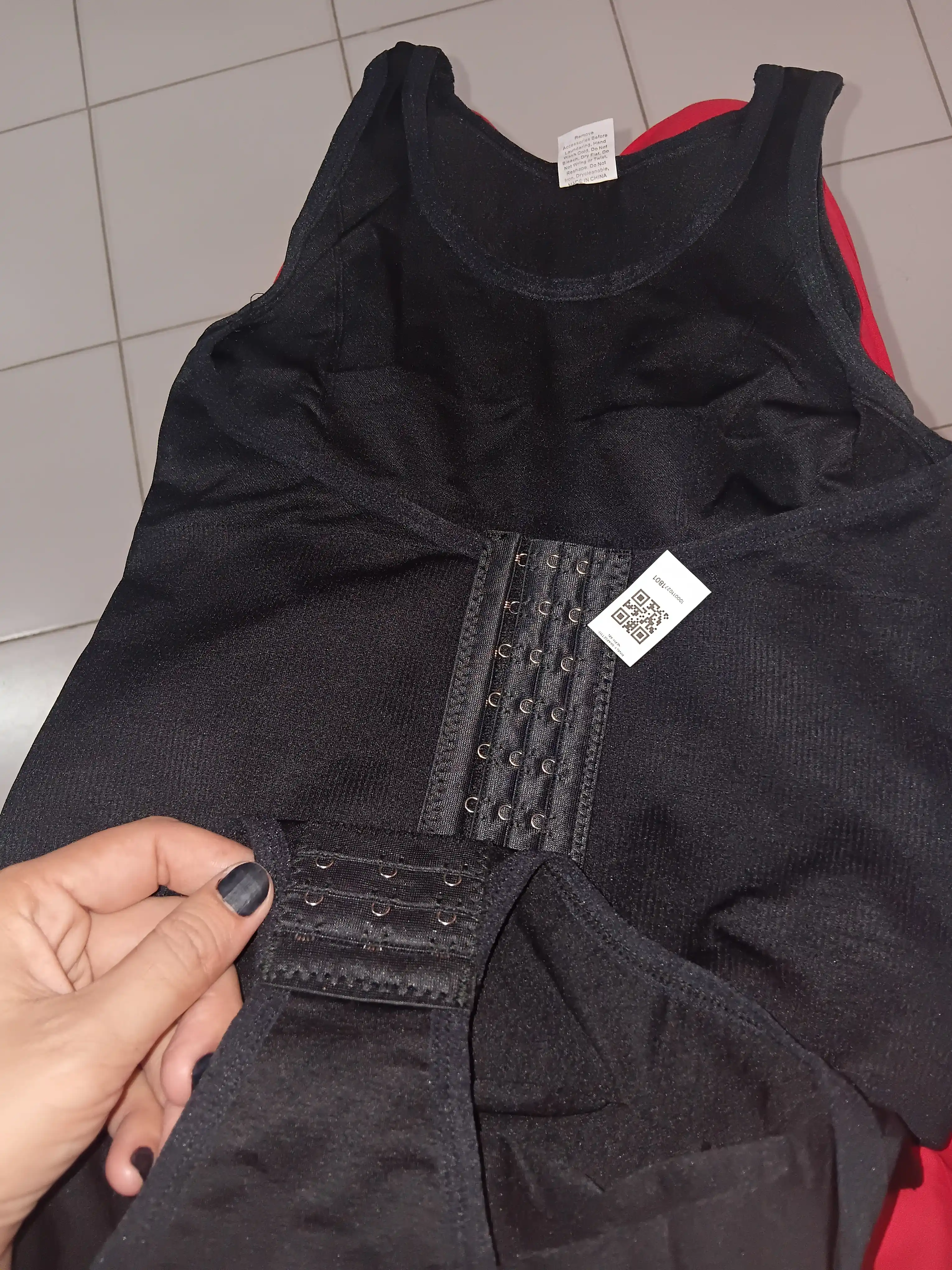 Bandaj, ayollar uchun tortuvchi korset