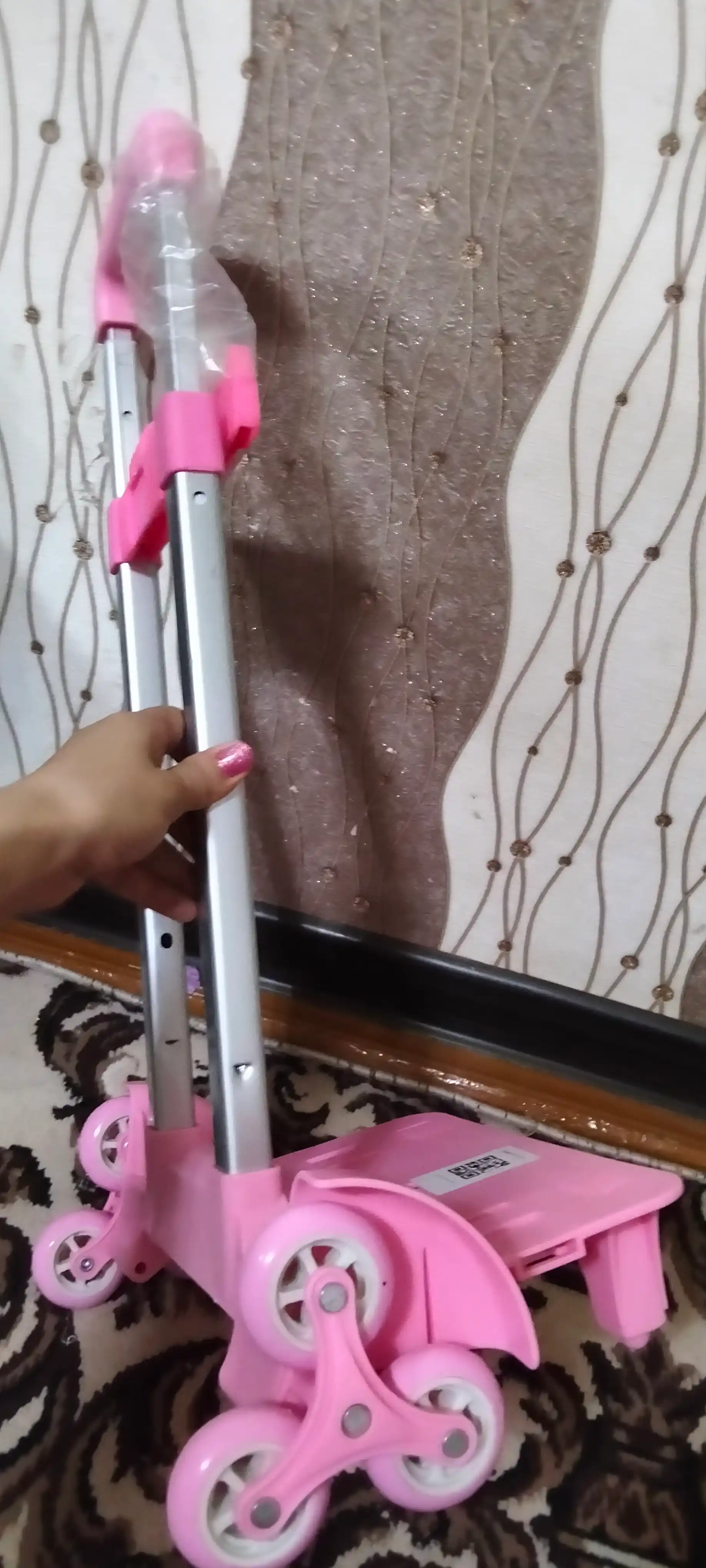 Maktab ryukzaklari uchun yig‘ma g‘ildirakli aravacha + qo‘shimcha universal mahkamlagich